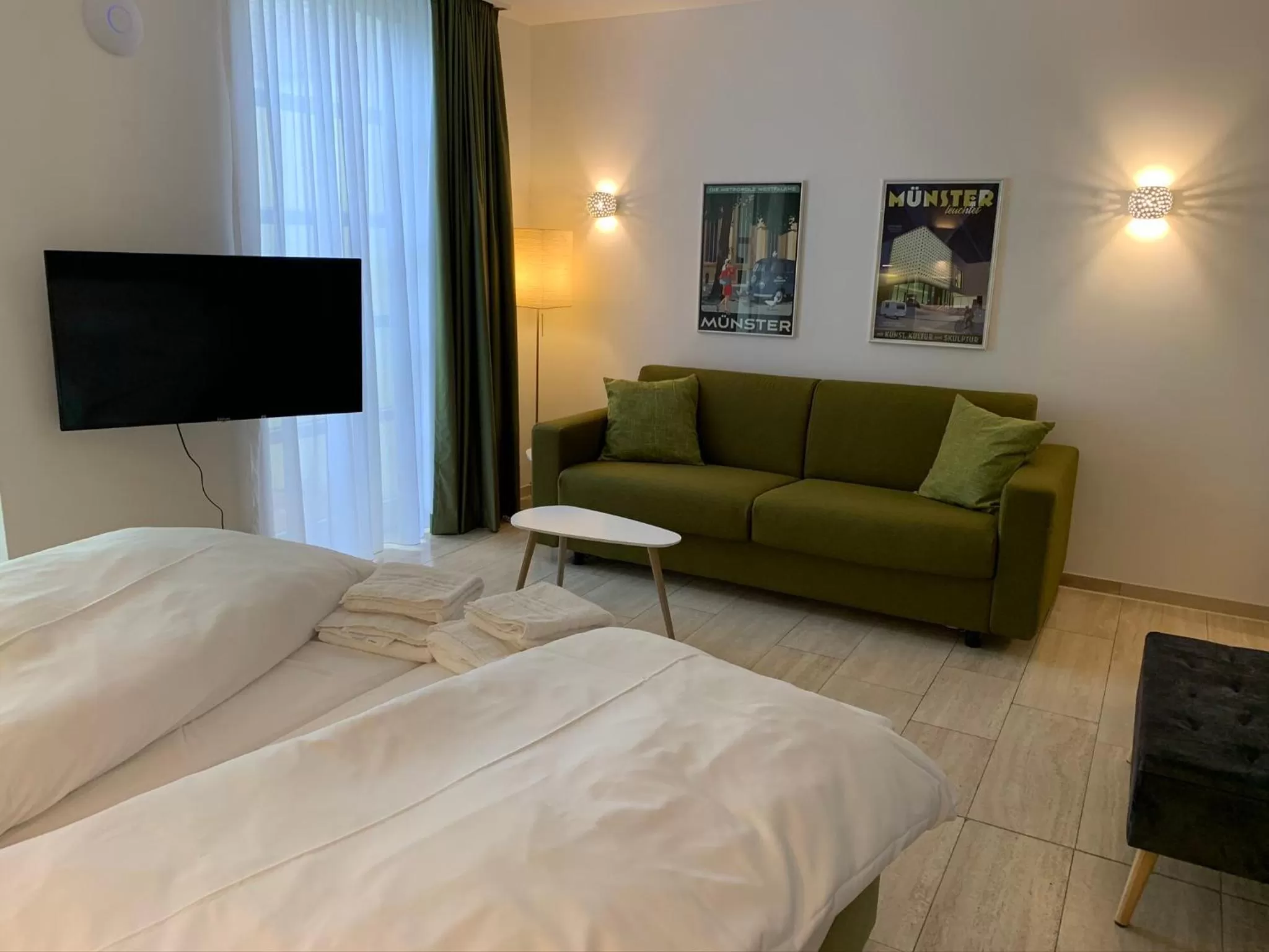 TV/Entertainment Center in Park-Lodge Am Rohrbusch