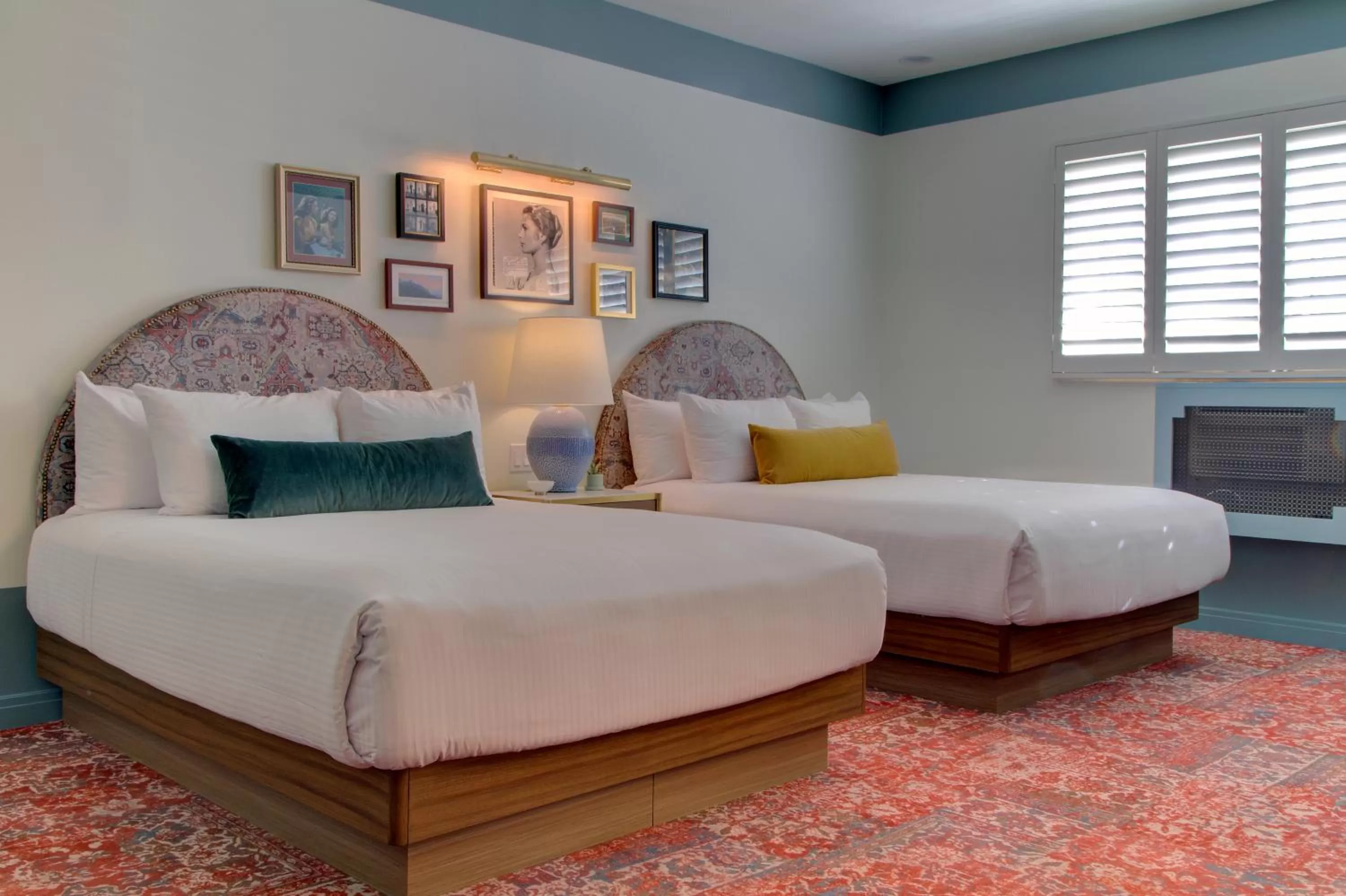 Bed in The Hollywood Franklin Hotel near Universal Studios