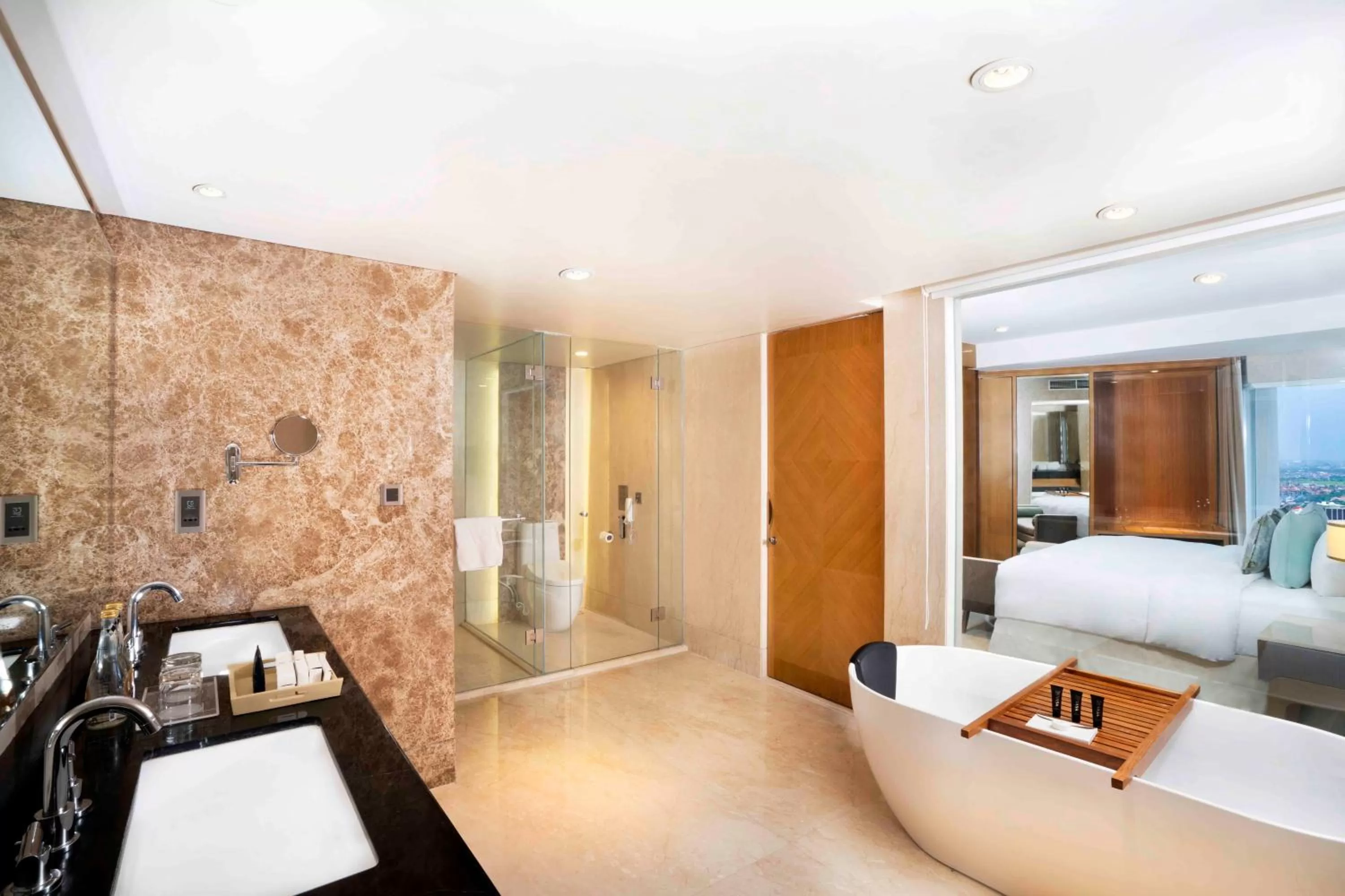Bathroom, Bed in Vasa Hotel Surabaya