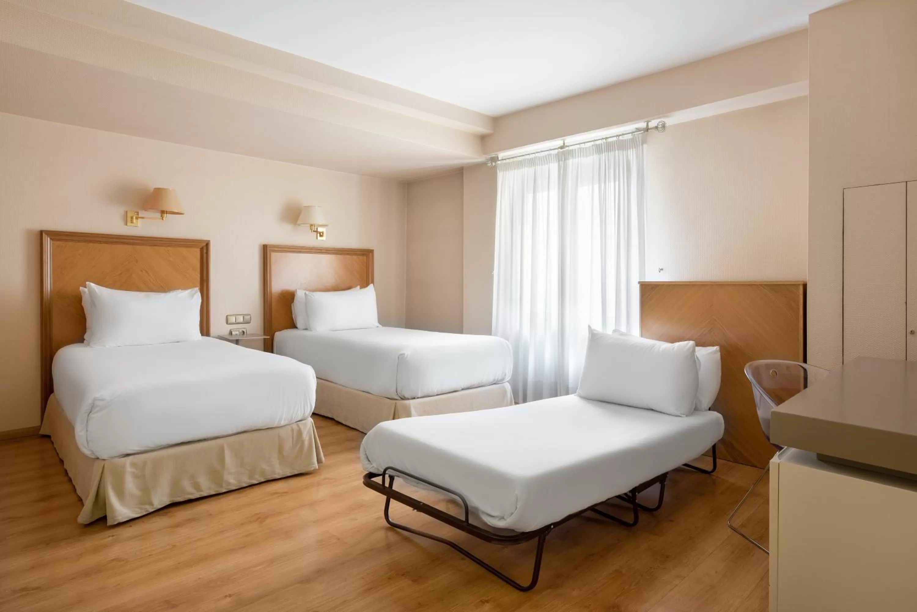 Bed in Crisol Almirante Bonifaz