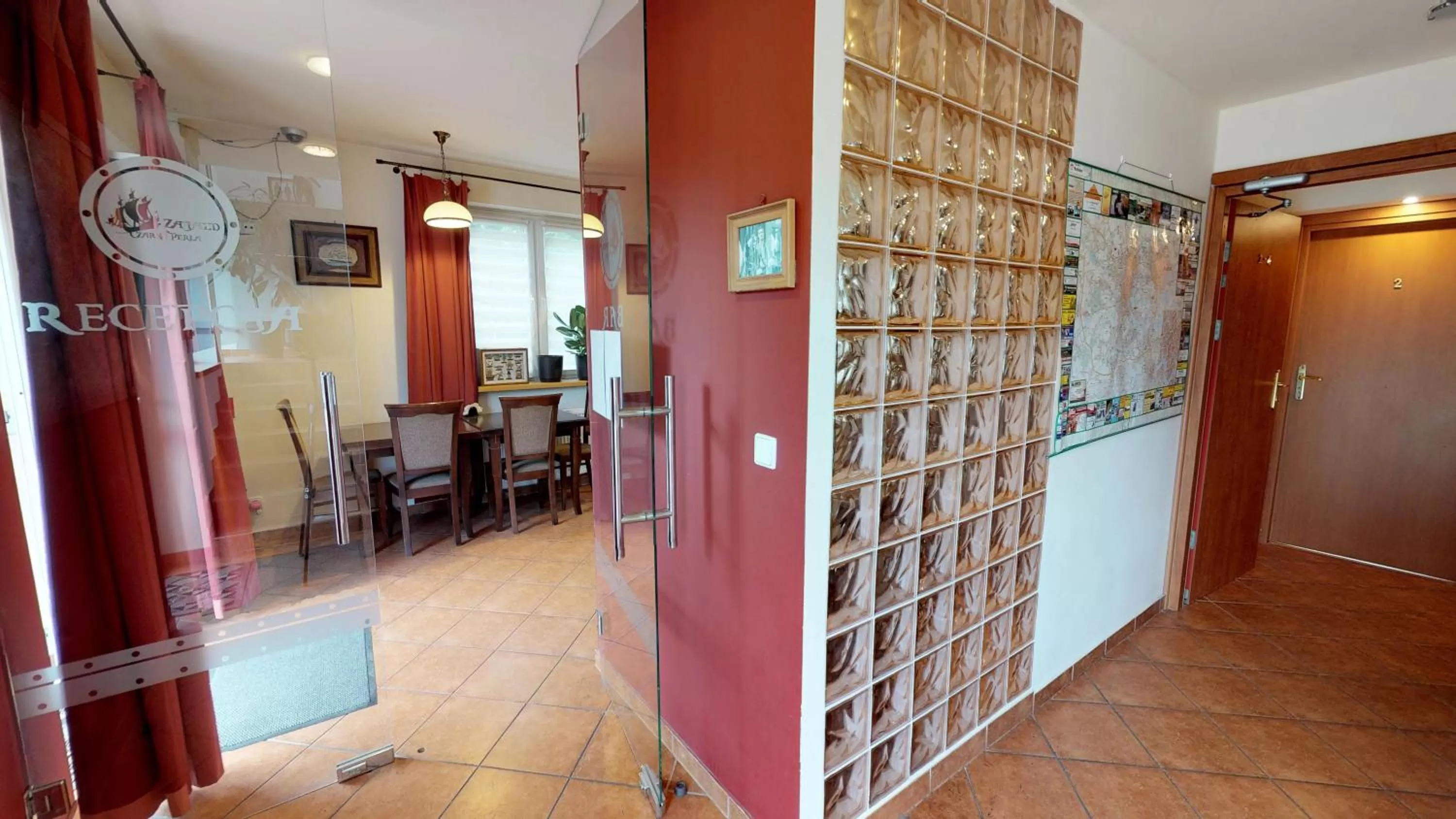 Property building, Restaurant/Places to Eat in Noclegi Czarna Perła