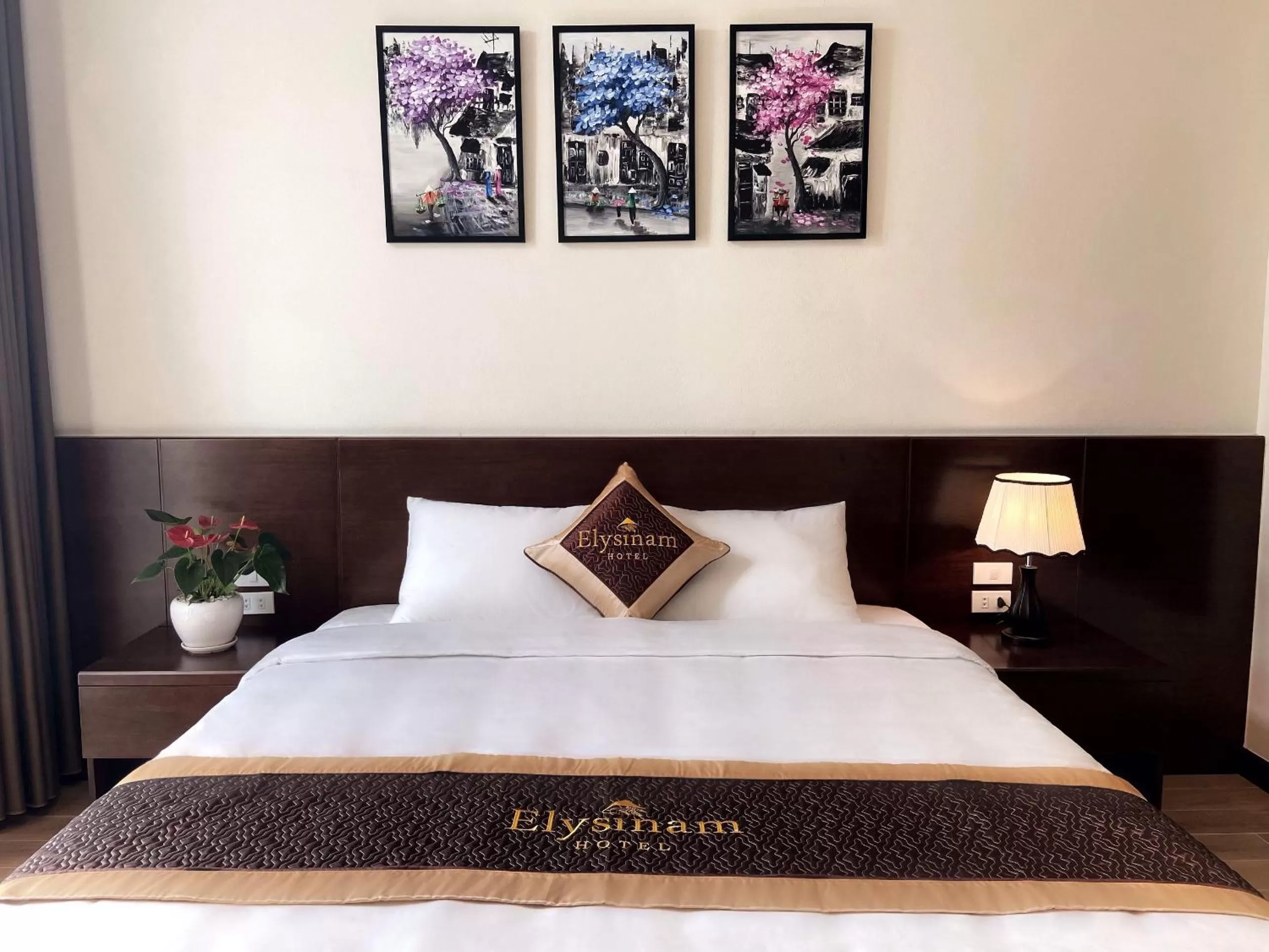 Bed in Elysinam Boutique Hotel Ha Long