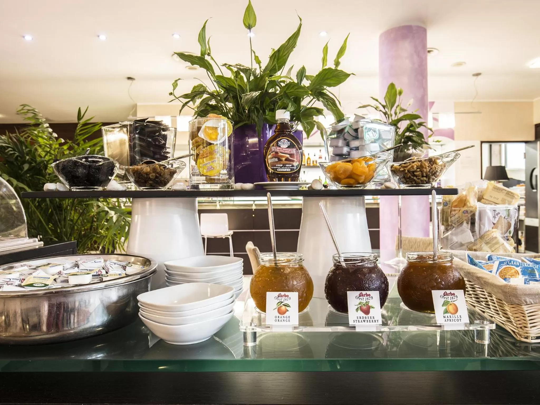 Breakfast in Mercure Genova San Biagio