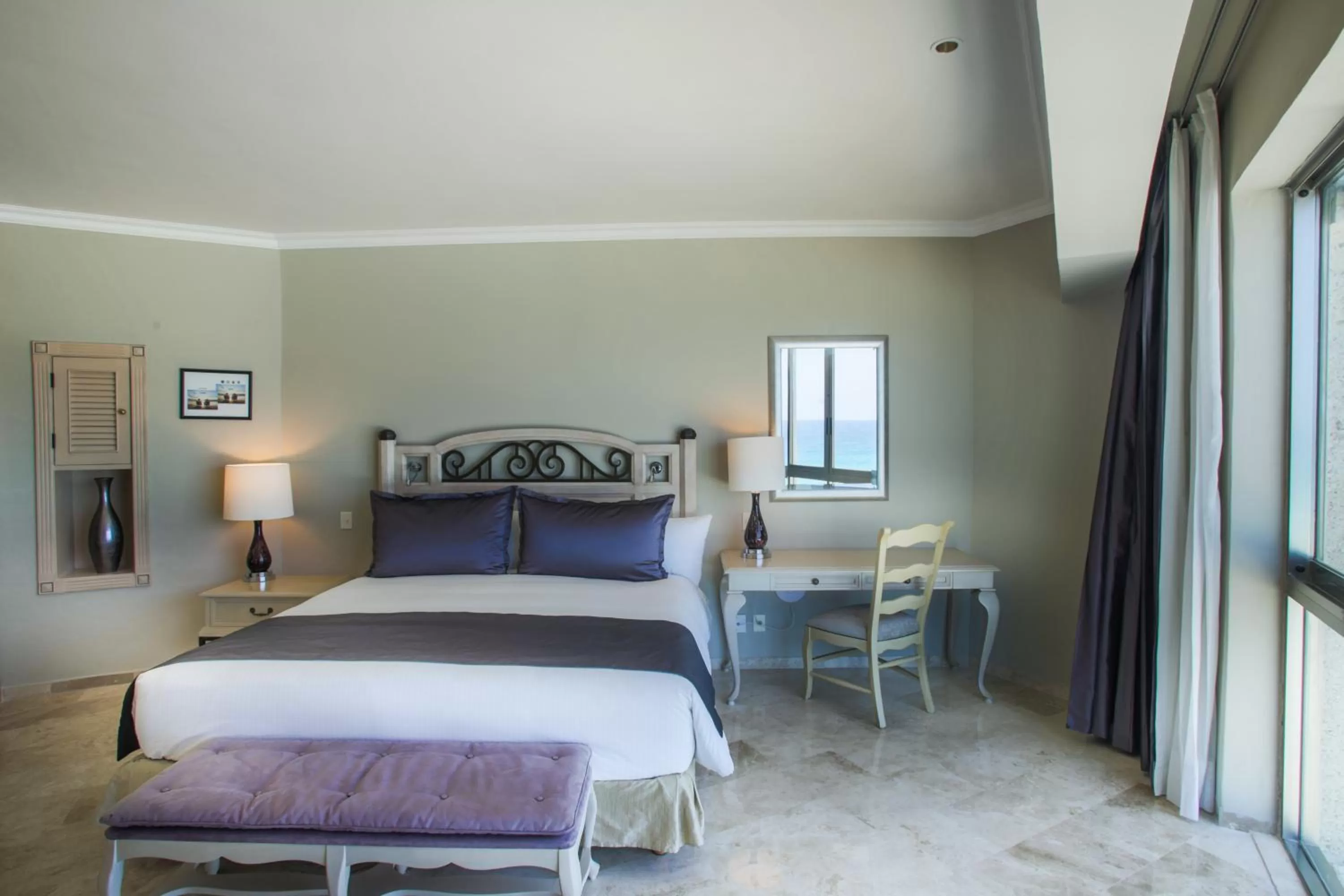 Suite Caribe (2 Adults + 1 Child) in Sandos Cancún All Inclusive - Adults Only