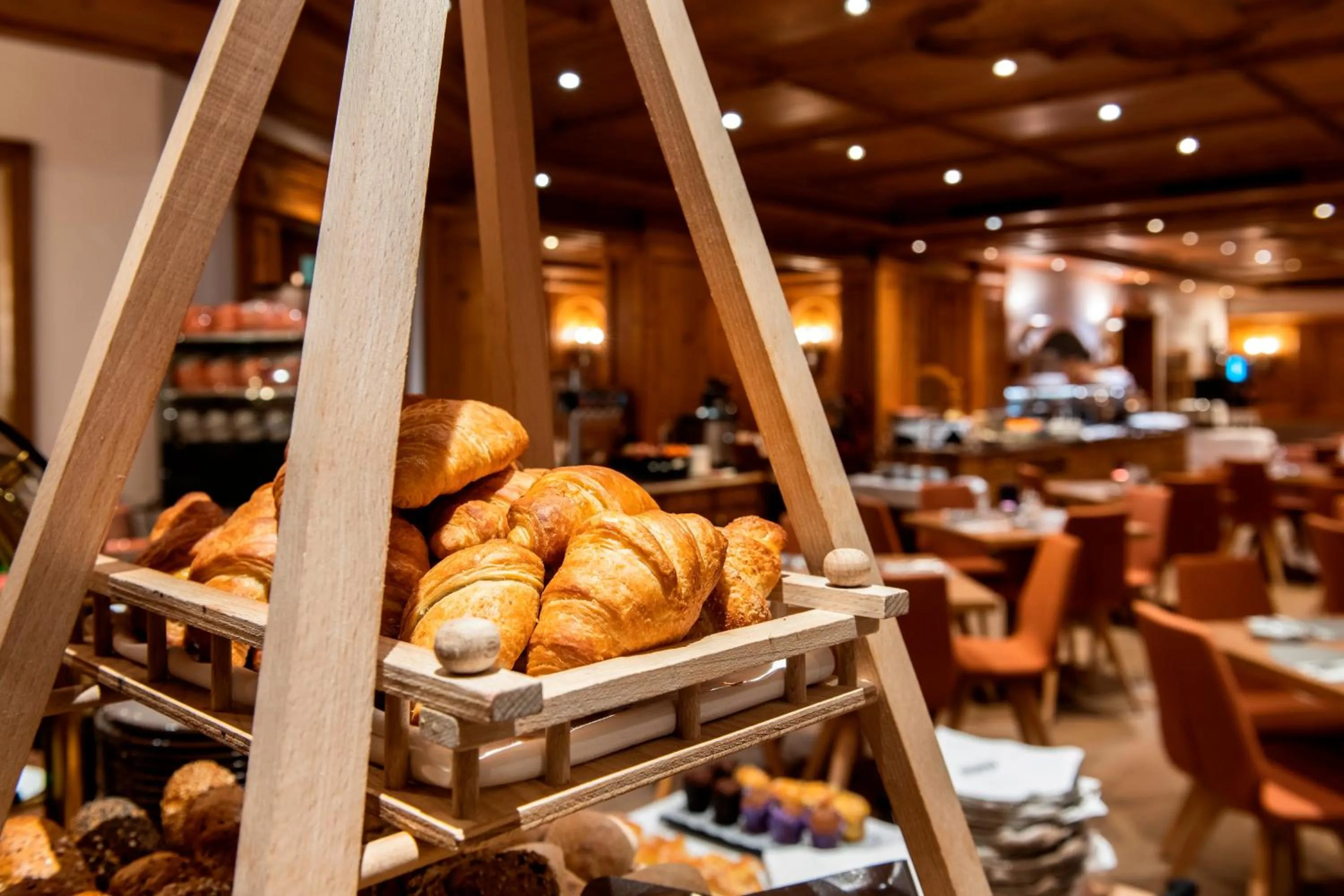 Dining area in MANNI das Hotel