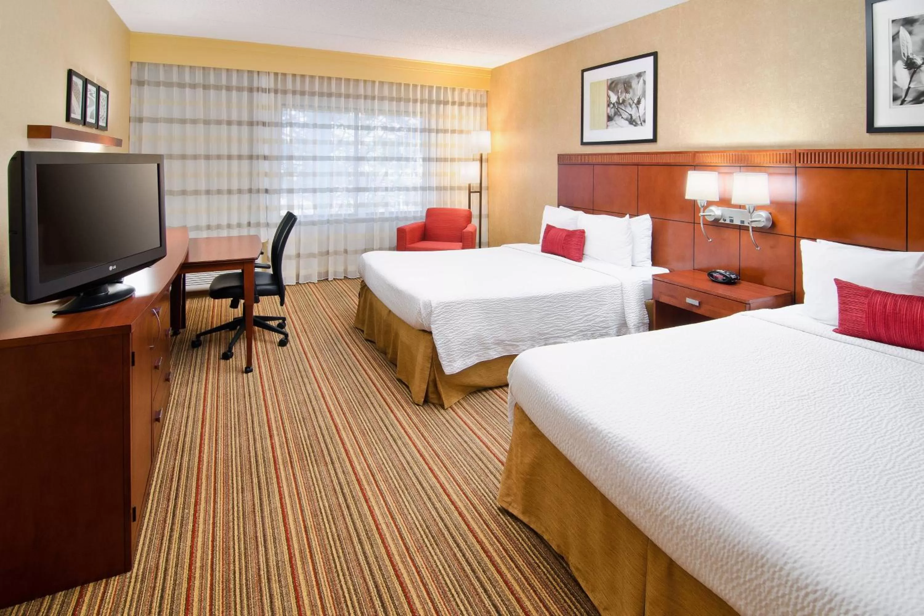 Queen Room with Two Queen Beds - Hearing Accessible in Courtyard by Marriott Albuquerque Airport