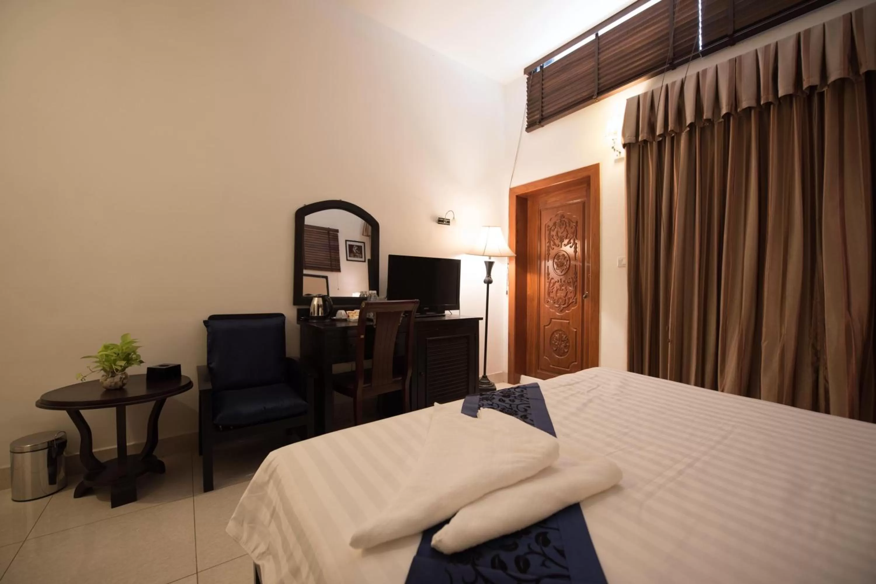 TV and multimedia in Homesyn Hotel