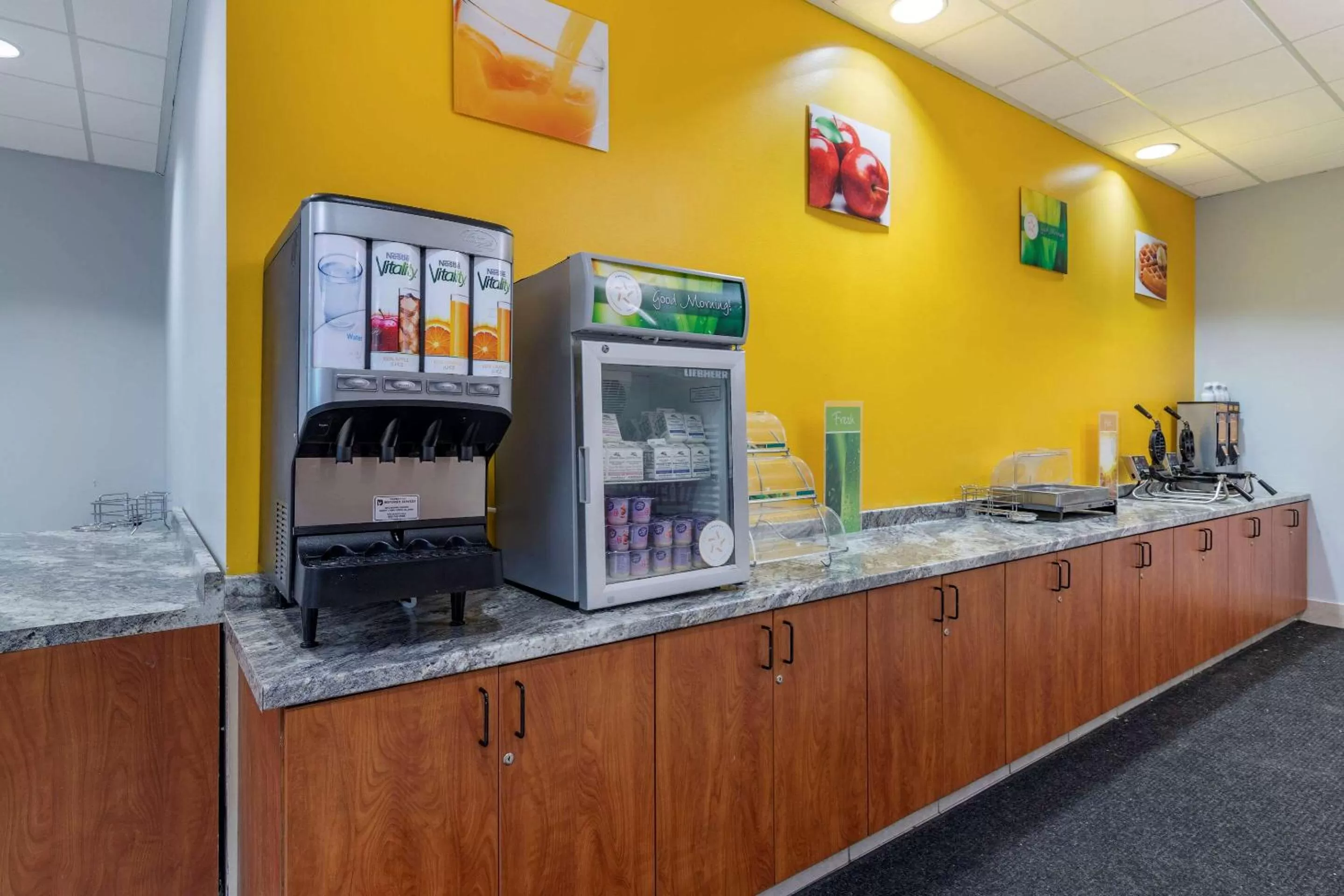 Breakfast in Quality Inn At Town Center