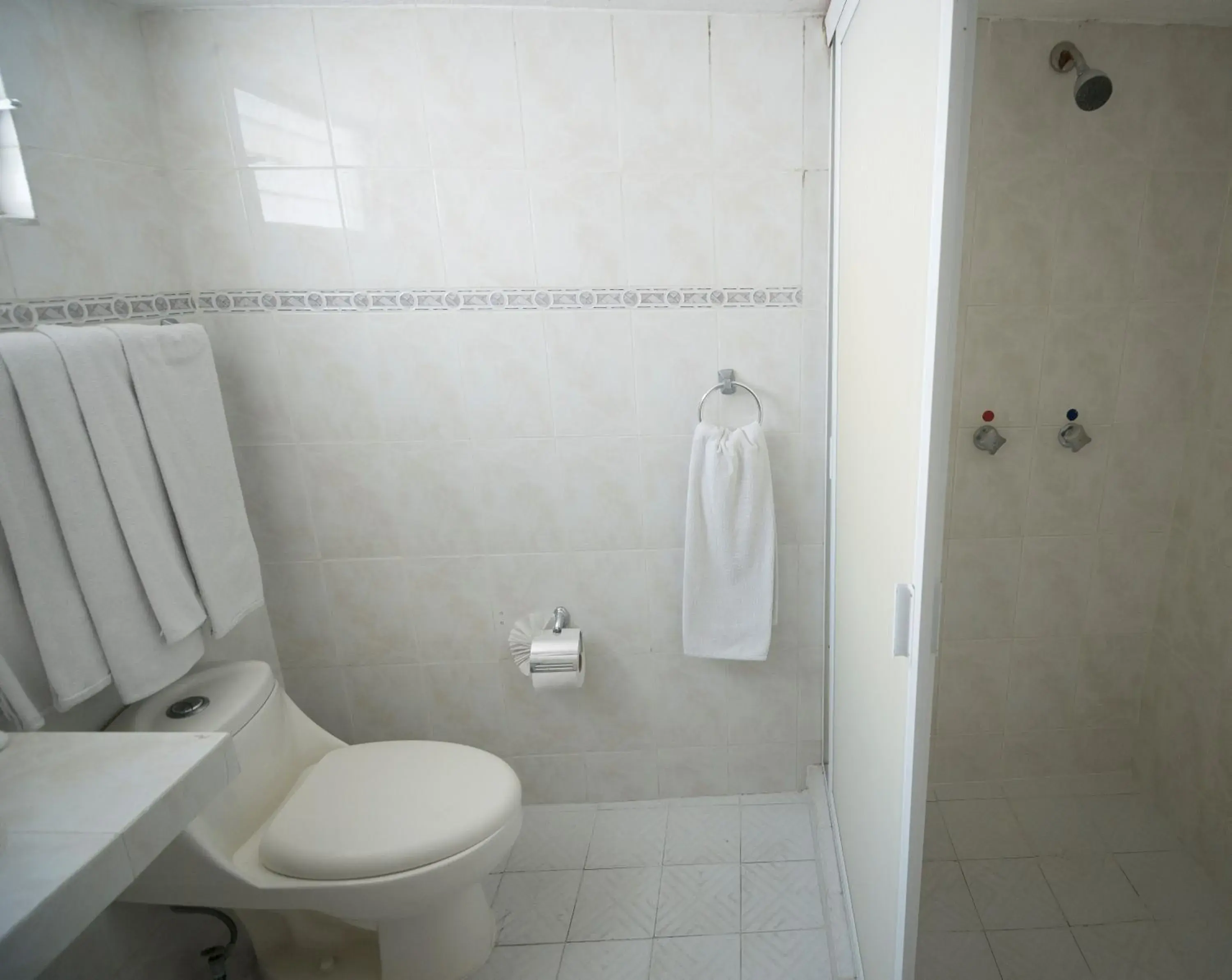 2 Double beds Room in Hotel Qualitel Plus 2 Double beds Room in Hotel Qualitel Plus