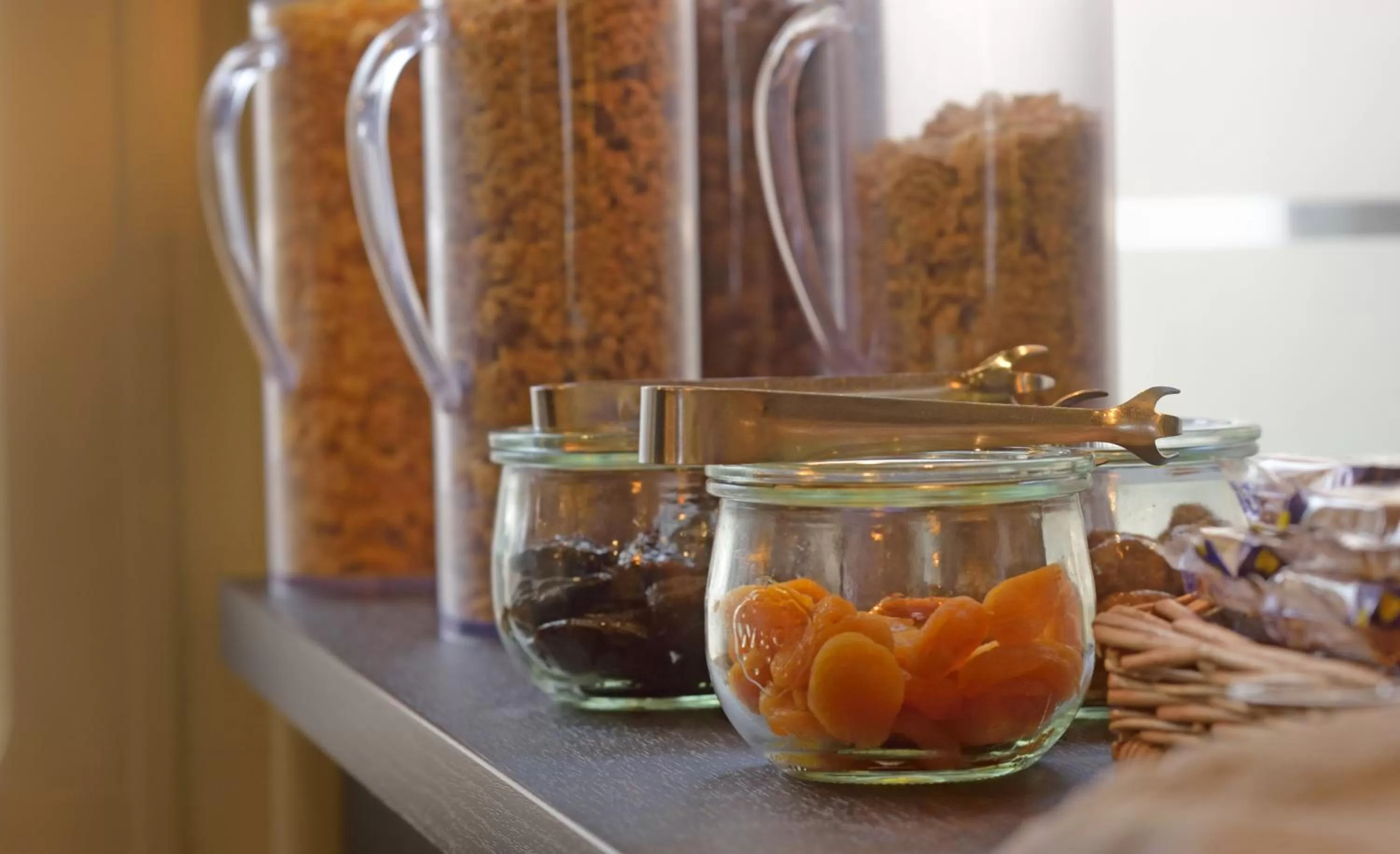 Continental breakfast in Hotel de Champagne