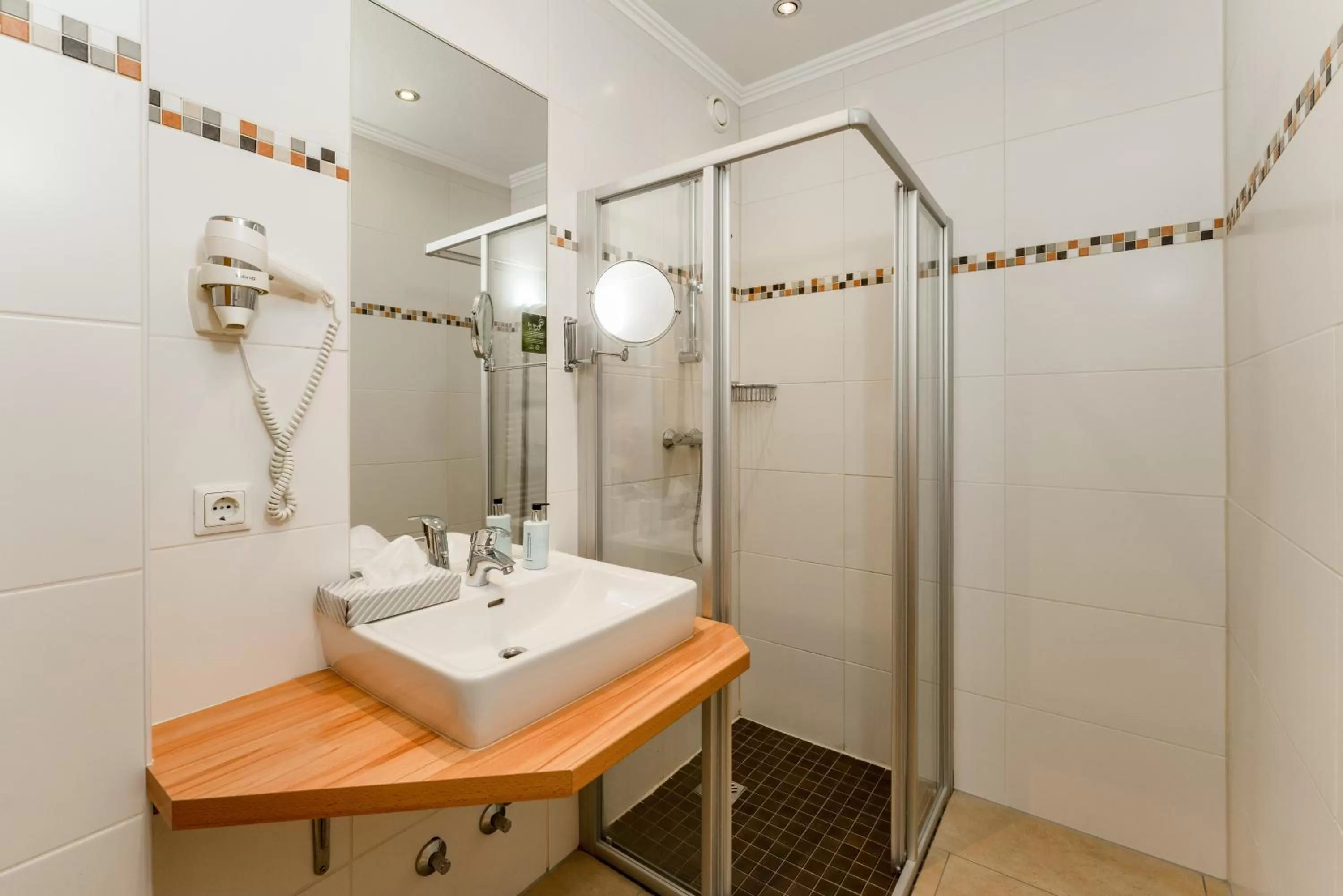 Shower in Ferienalm Panorama Hotel