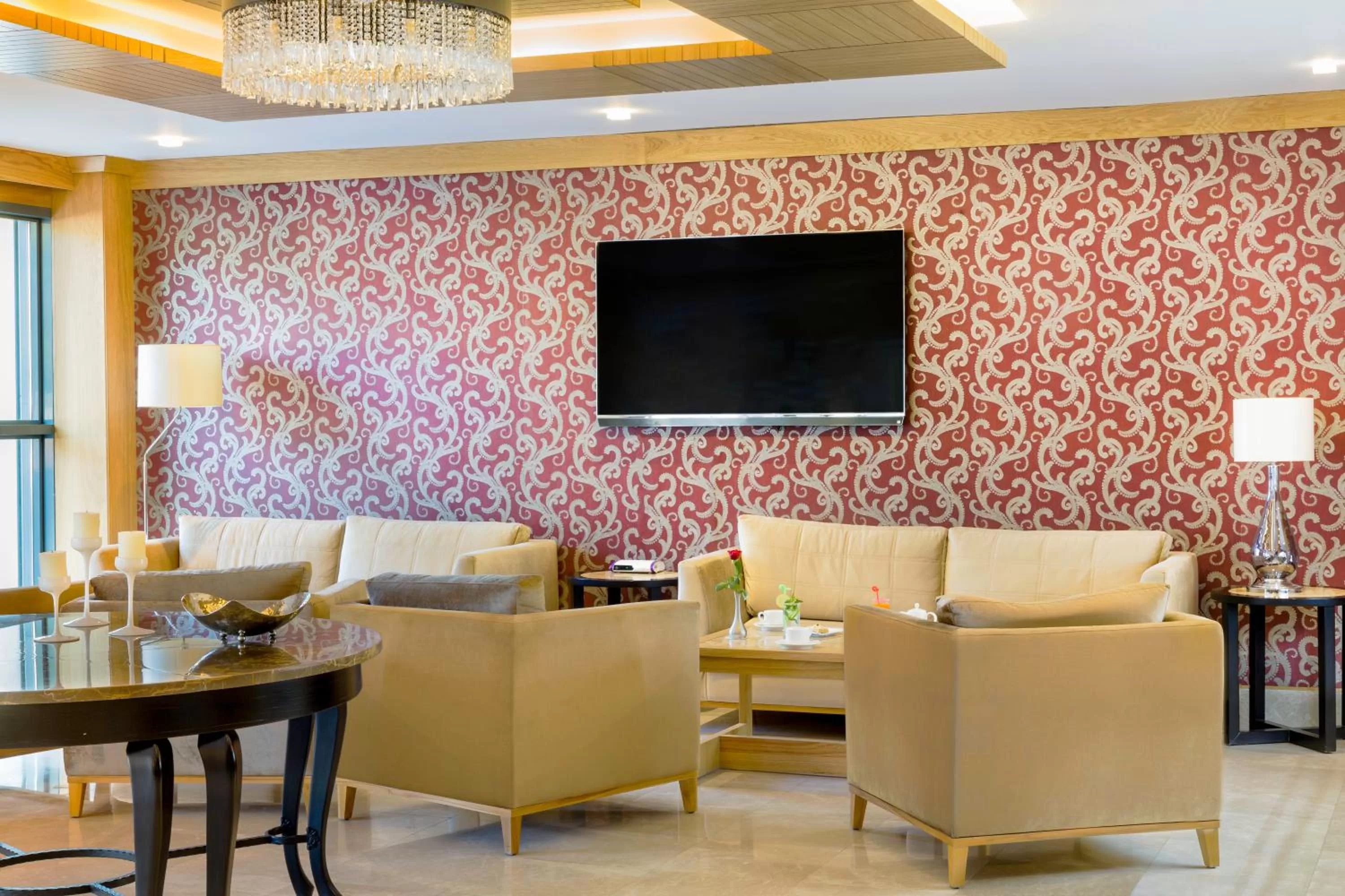 Seating area, TV/Entertainment Center in Hotel Setif Plus