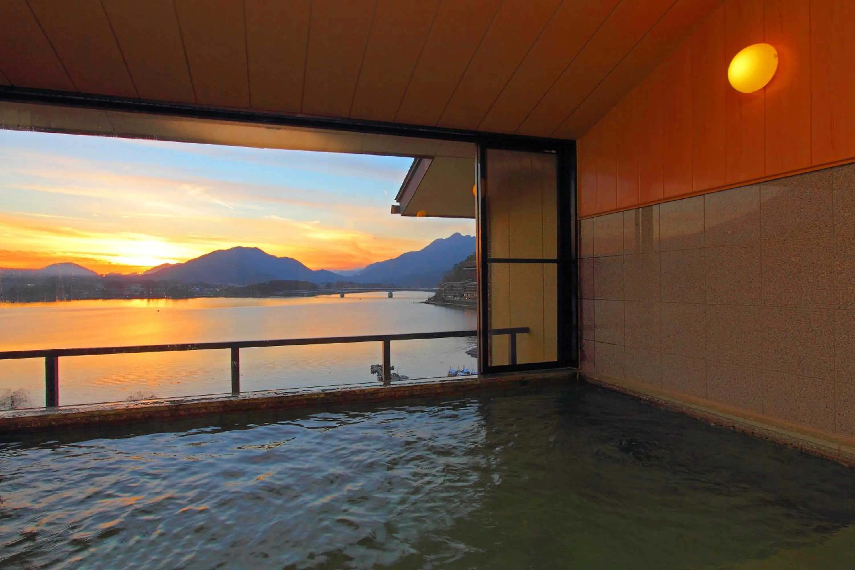 Hot Spring Bath in Hotel Asafuji