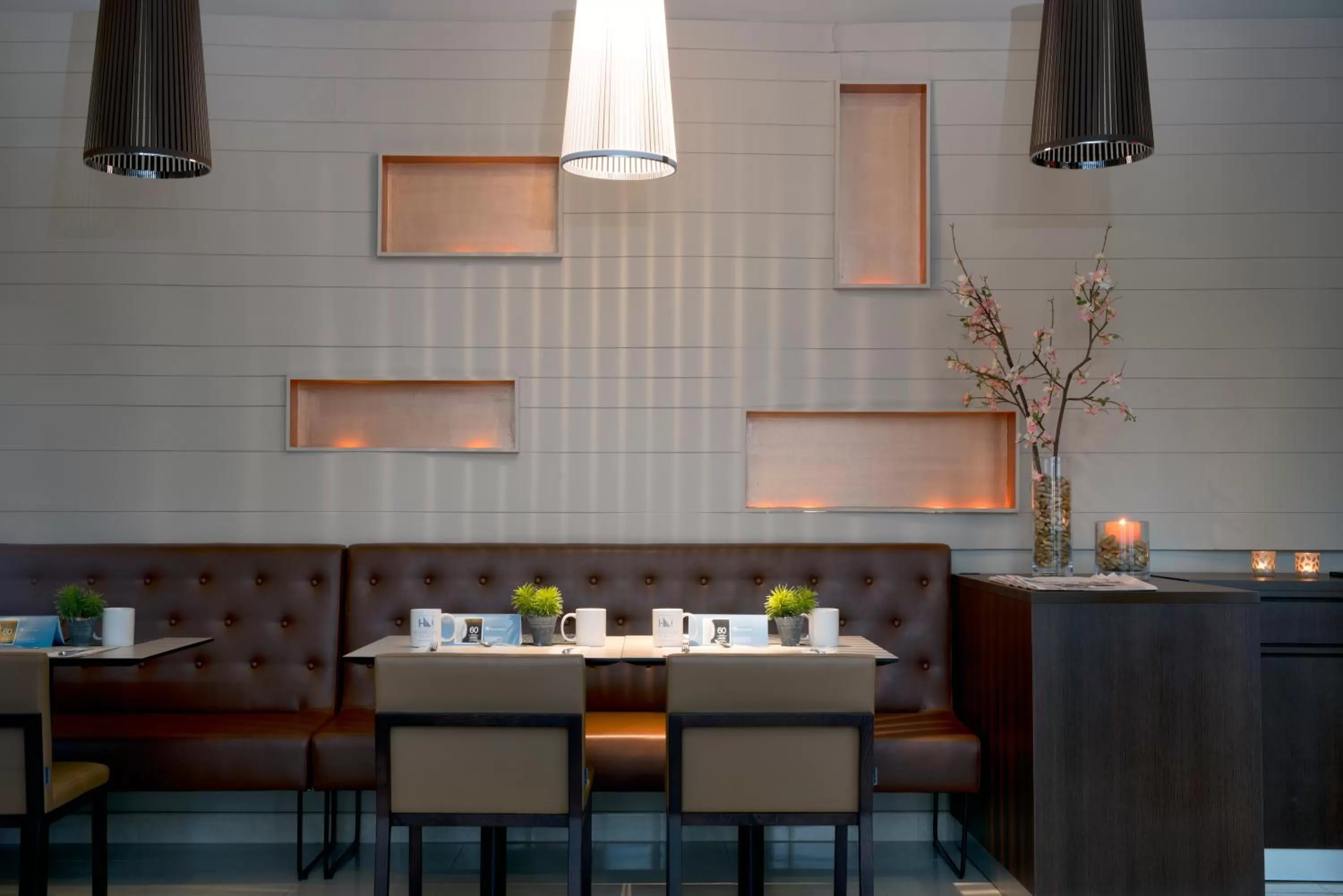 Lounge or bar in Eurostars Wall Street