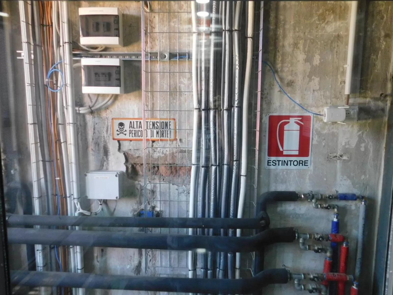 Property building in Piumaviola Beds & Apartments