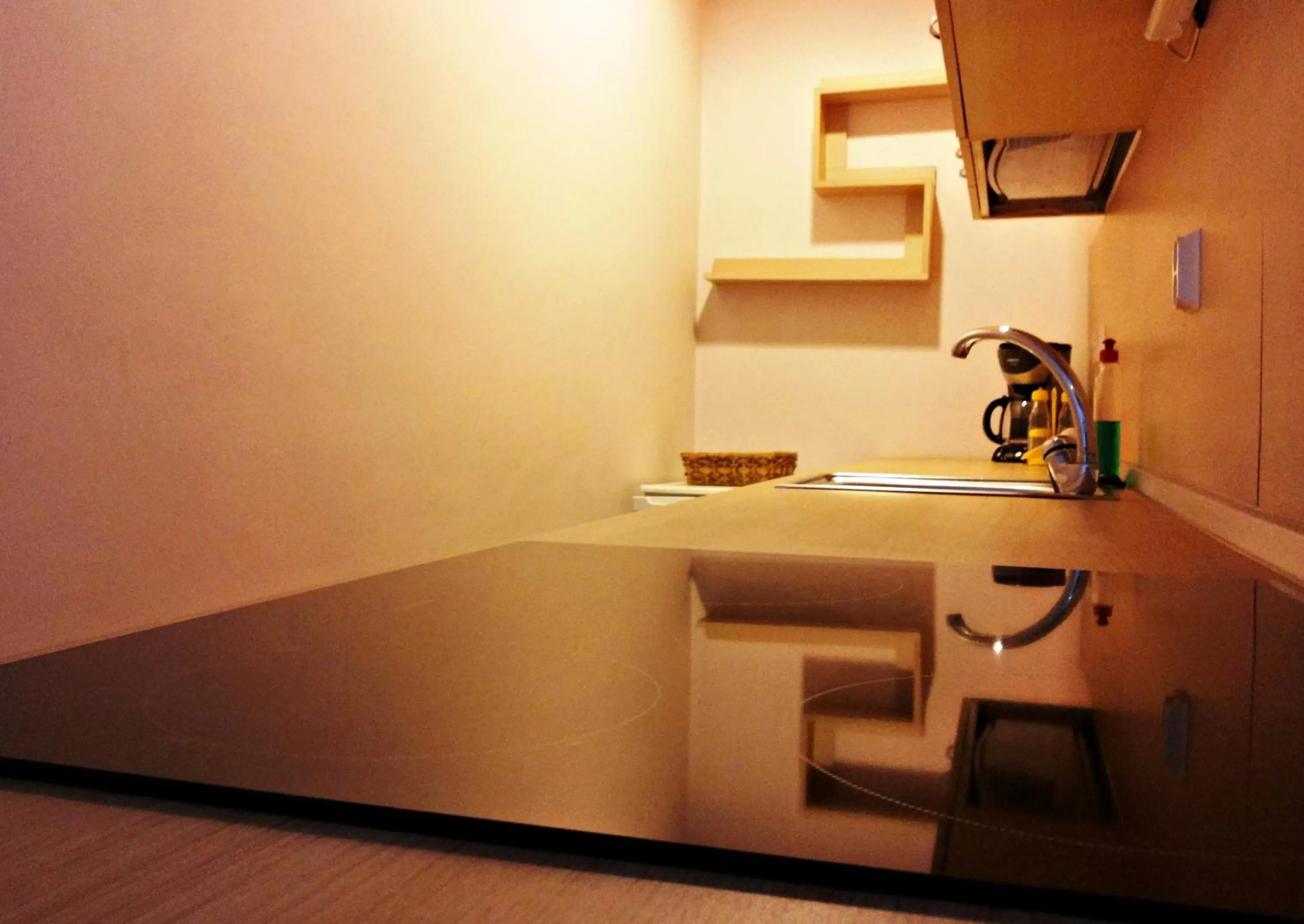 Decorative detail, Kitchen/Kitchenette in Lucas 10 Apartments