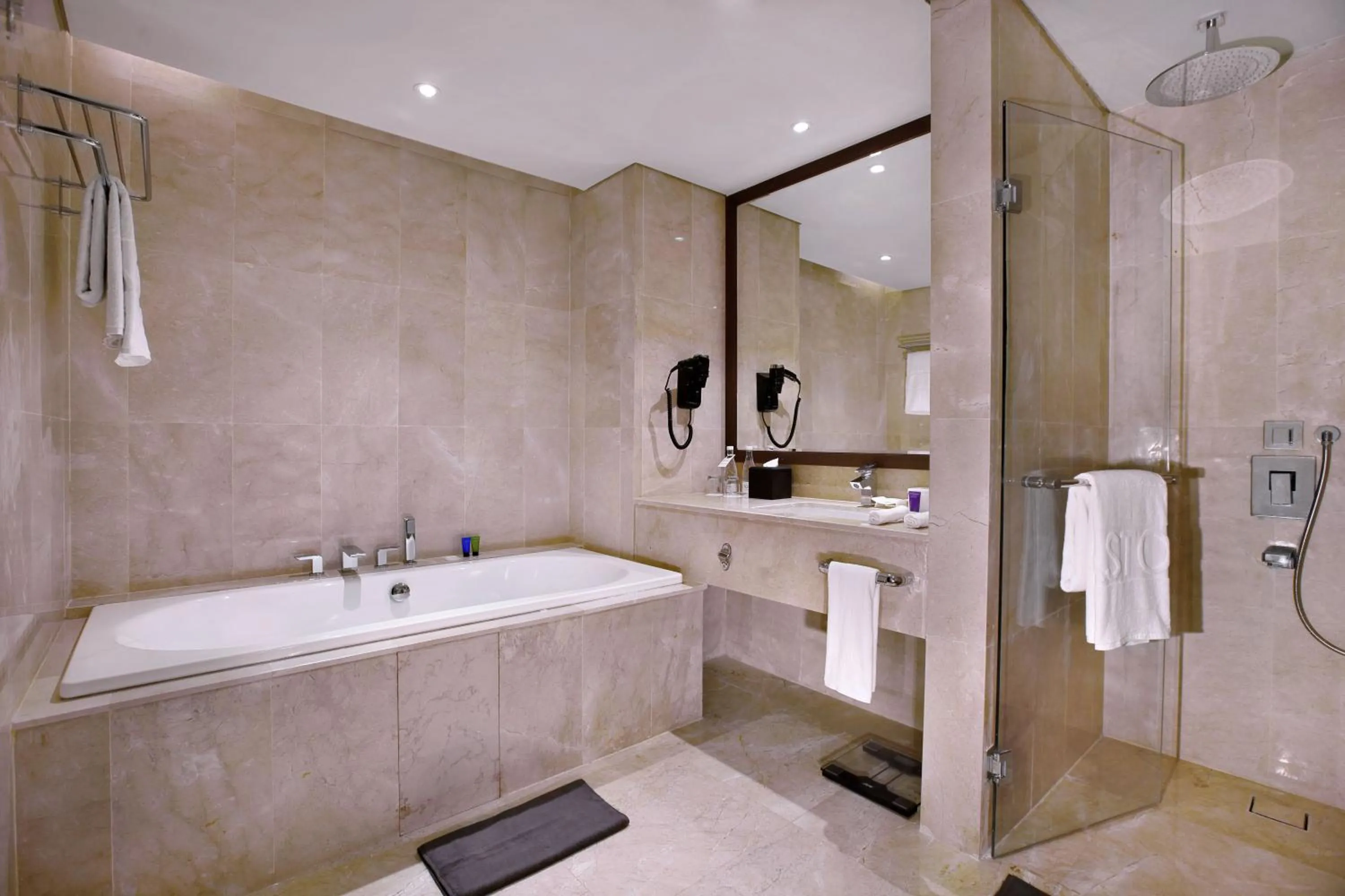 Bathroom in Aston Priority Simatupang Hotel and Conference Center
