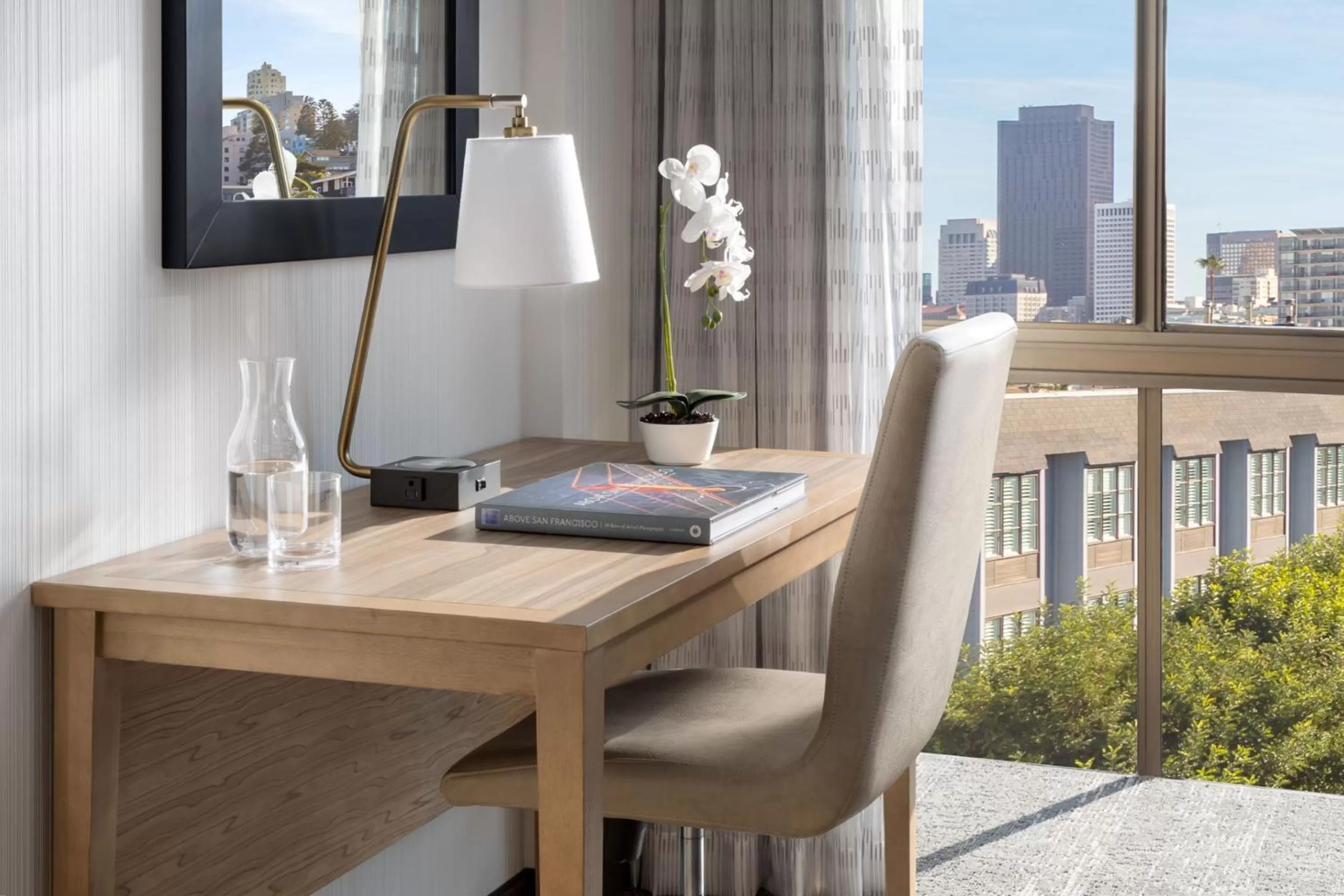 Area and facilities in Hotel Caza Fisherman's Wharf