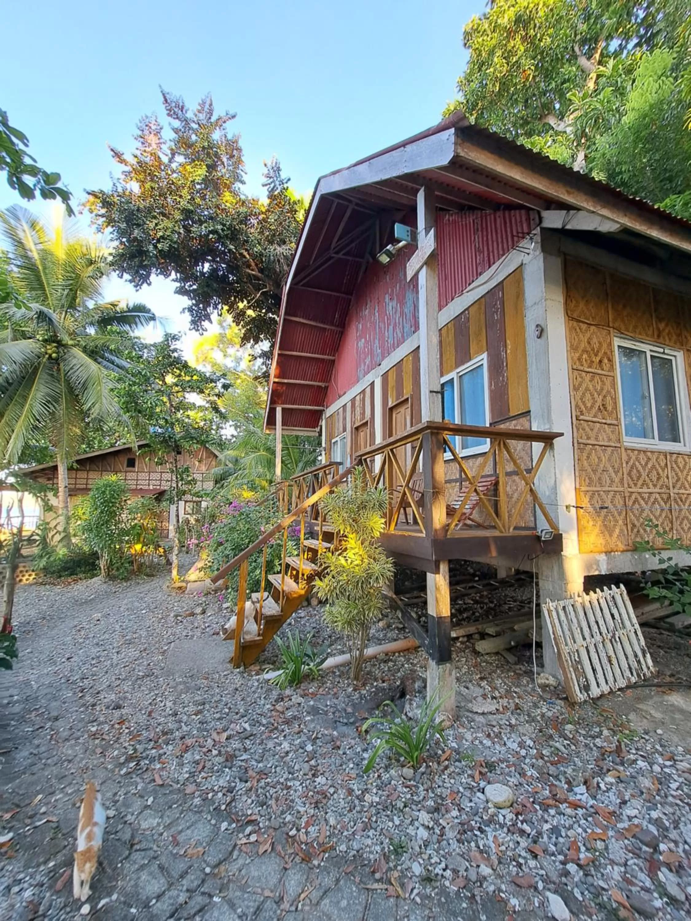 Property building in Paseo Del Mar Seaside Inn