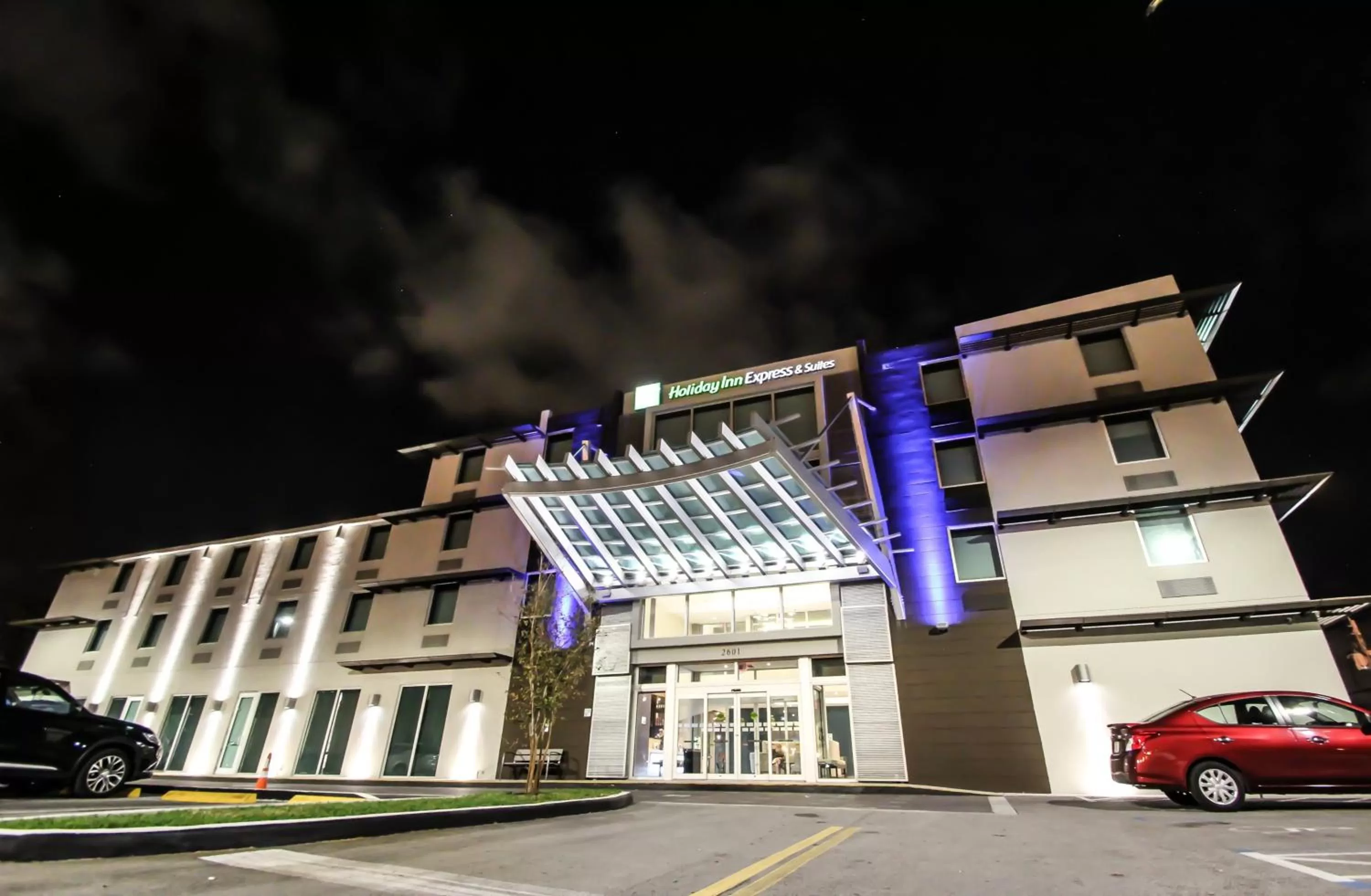 Property building in Holiday Inn Express & Suites Miami Airport East by IHG