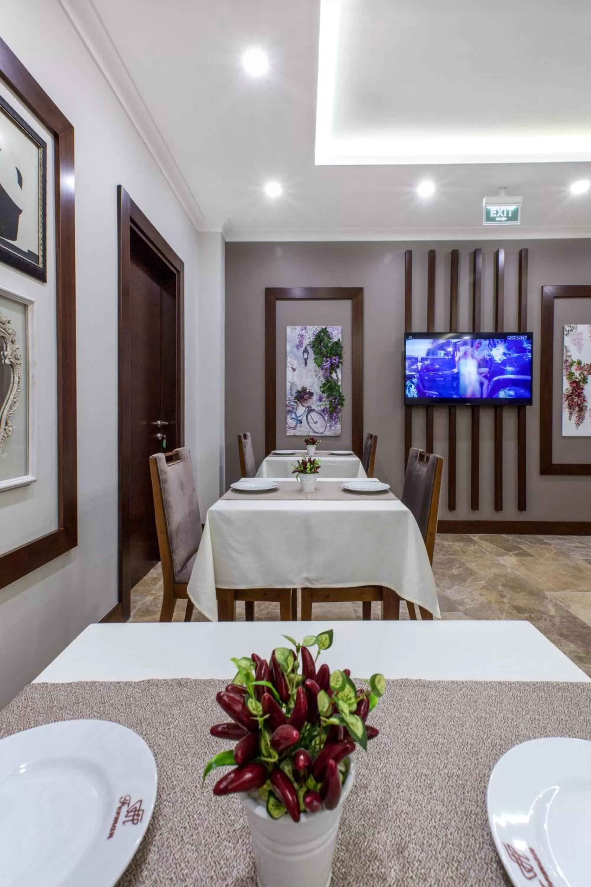 Restaurant/places to eat in Ferman Hilal Hotel-Special Category