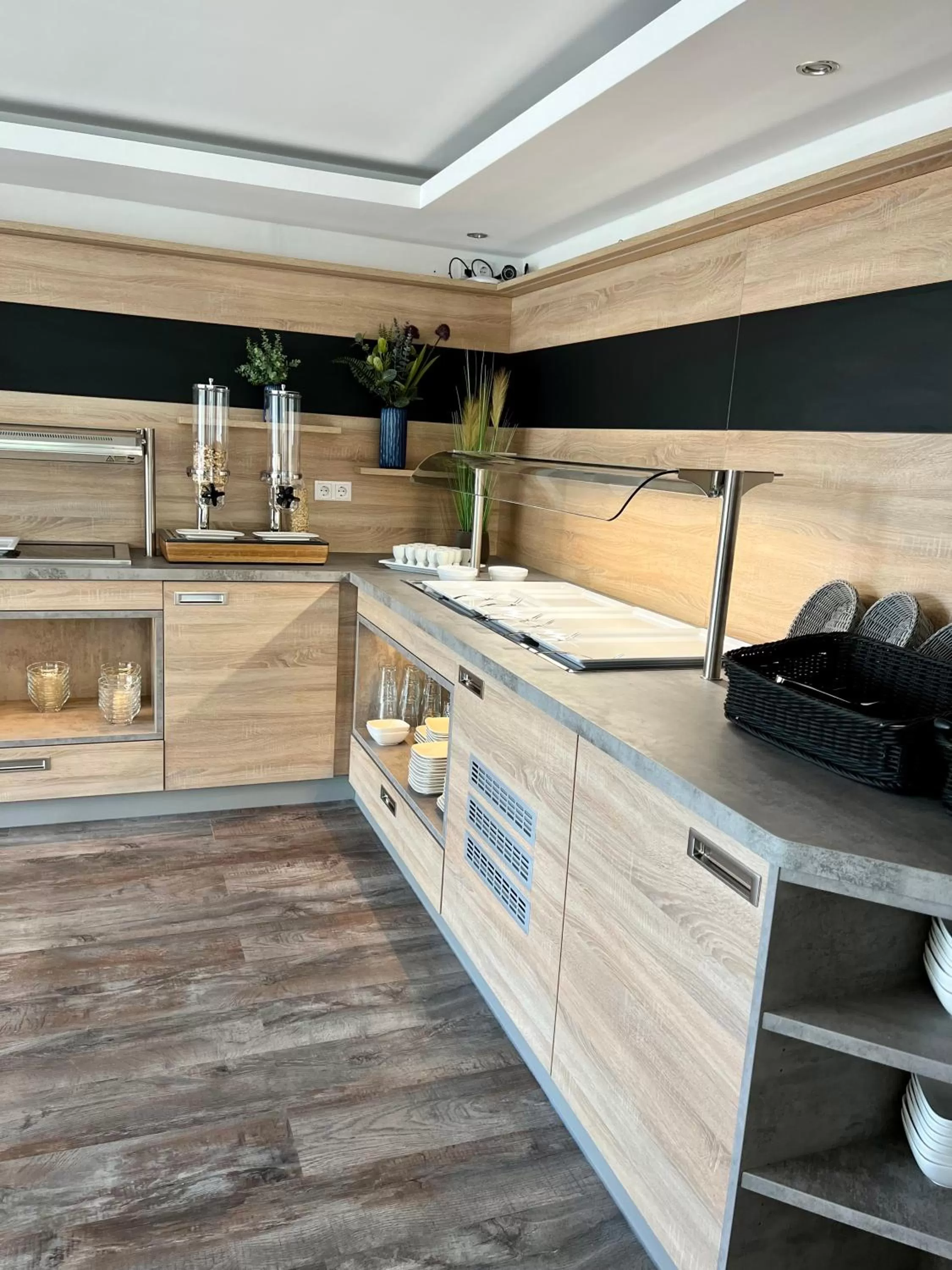 Buffet breakfast in Hotel Ocean