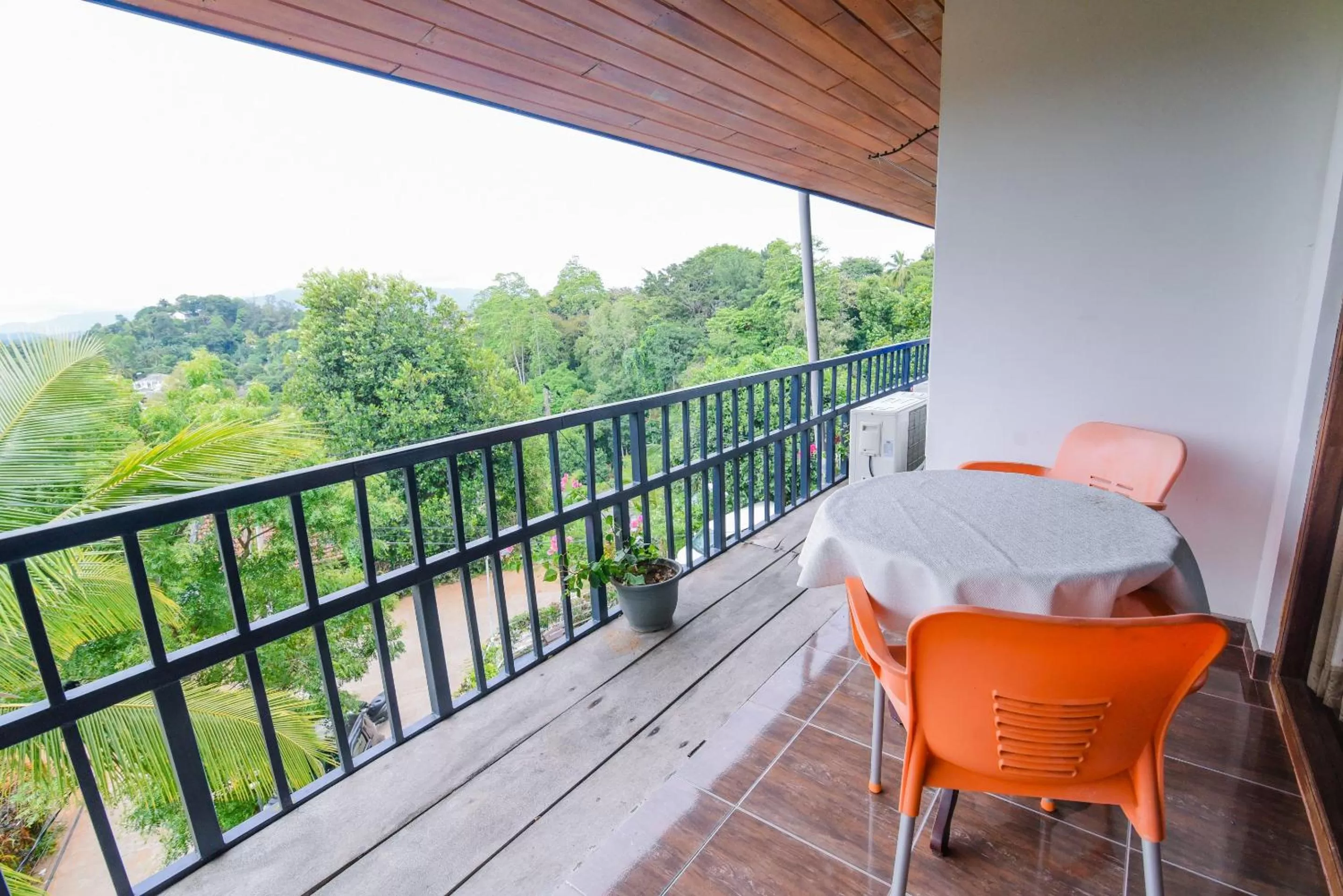 Balcony/Terrace in Blue Haven Guest House