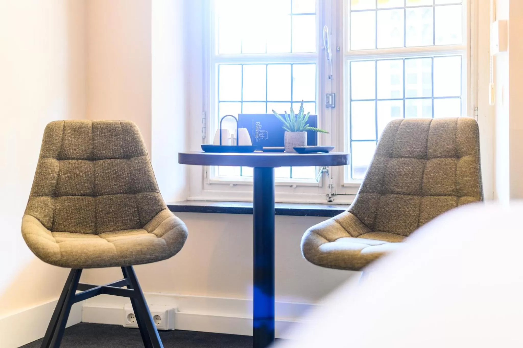 Seating area in De Pastorie Bed & Breakfast