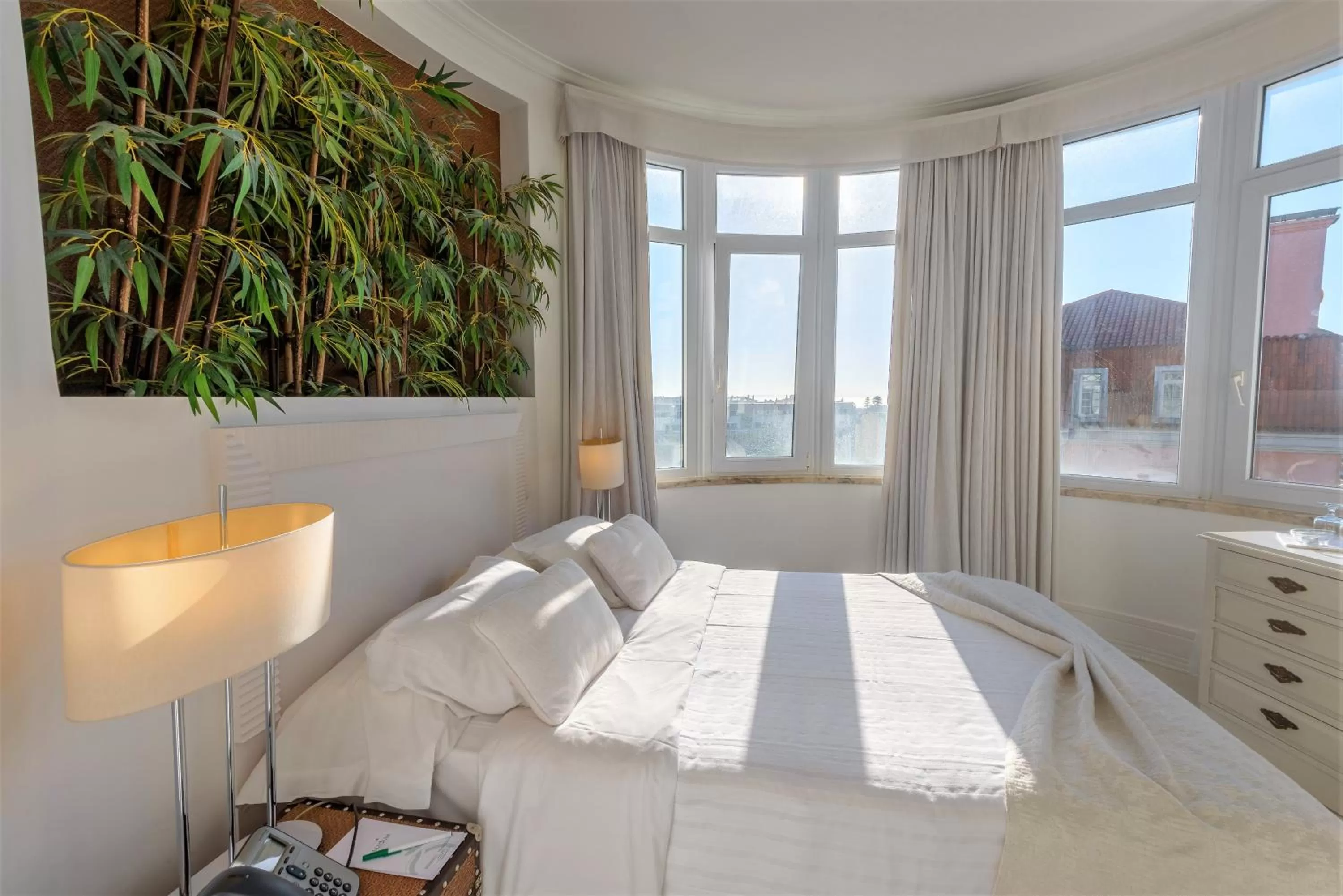 Bed in Amazonia Estoril Hotel