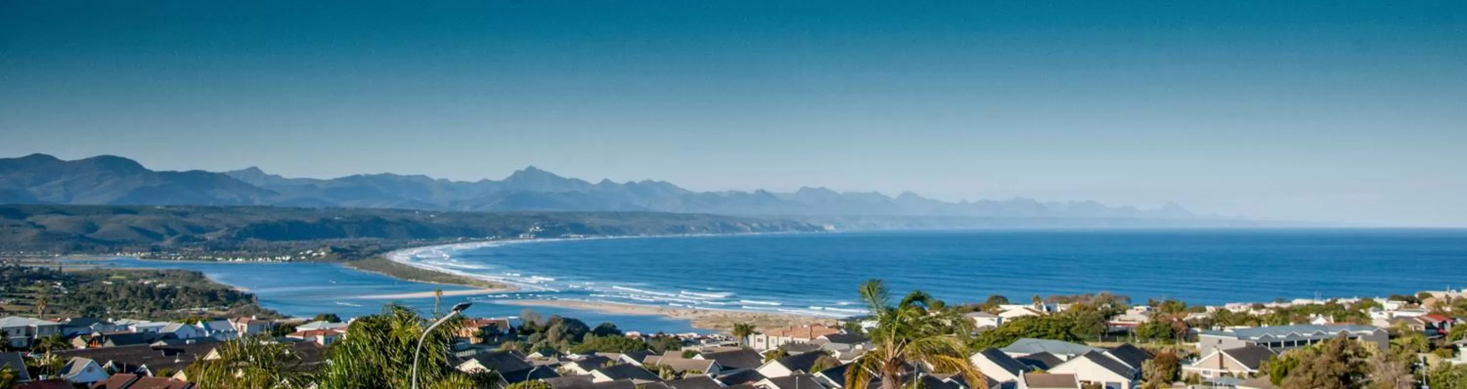 Natural Landscape in Panoramic Blue B&B