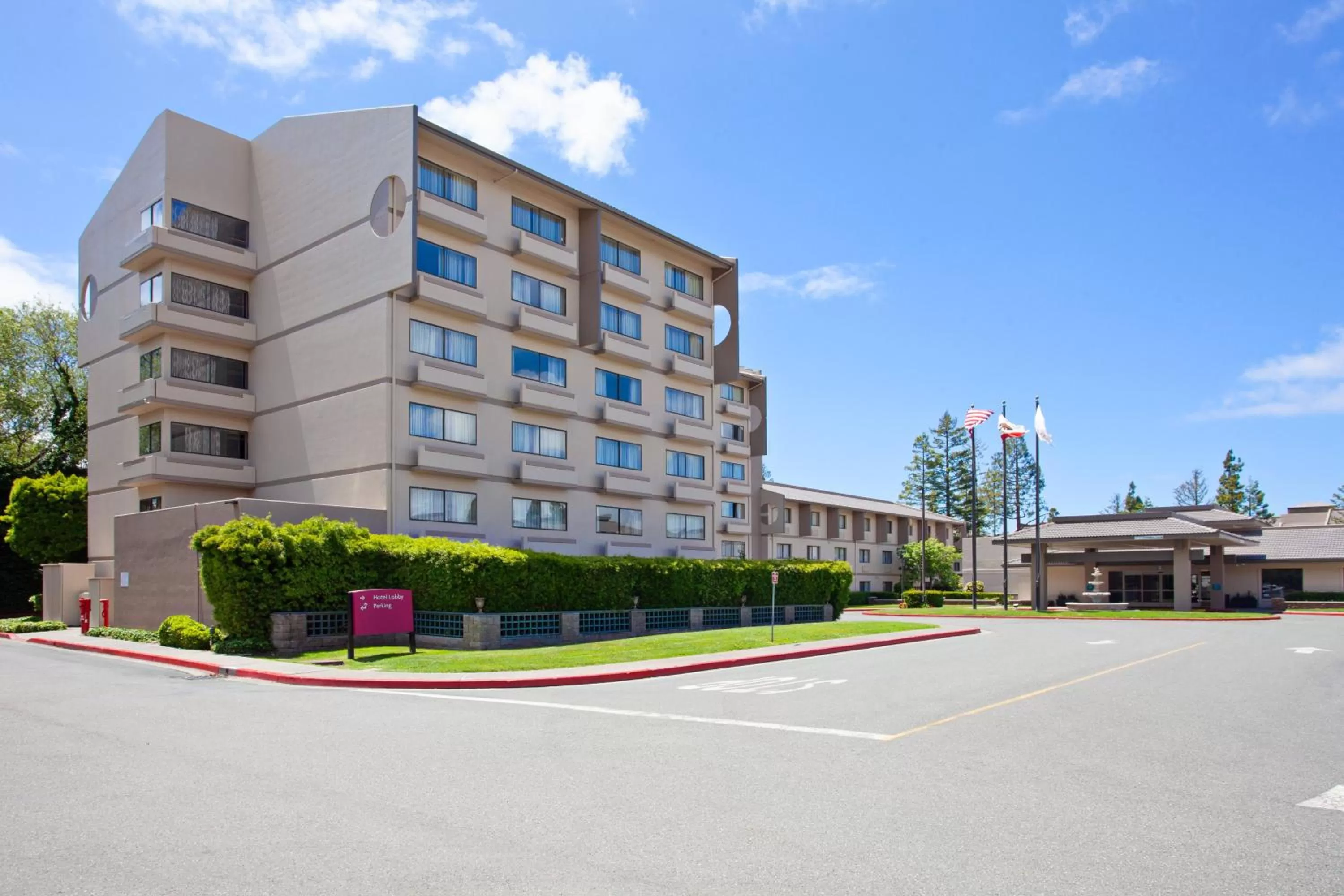 Property building in Crowne Plaza Silicon Valley North - Union City by IHG