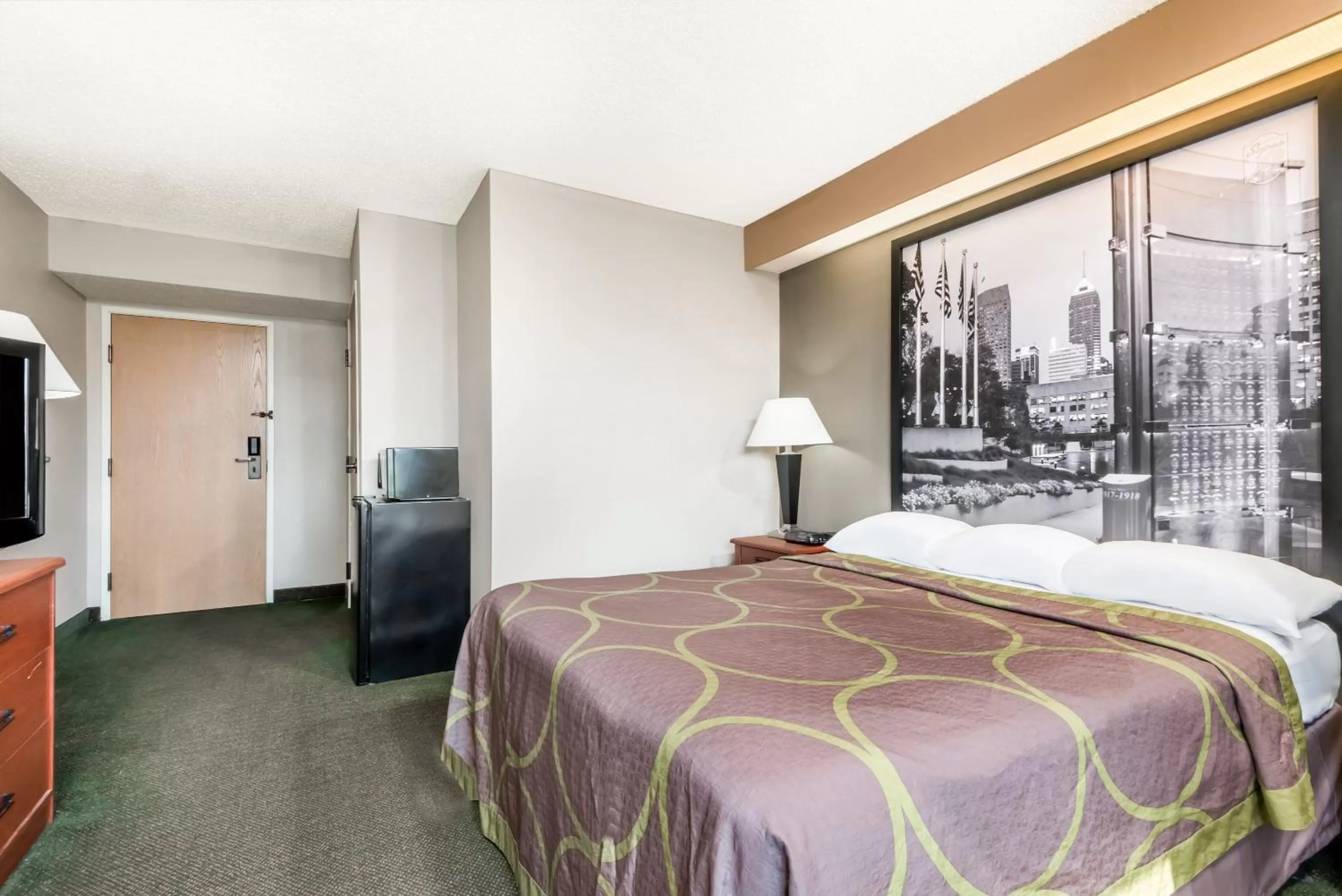 Bed in Super 8 by Wyndham Jasper