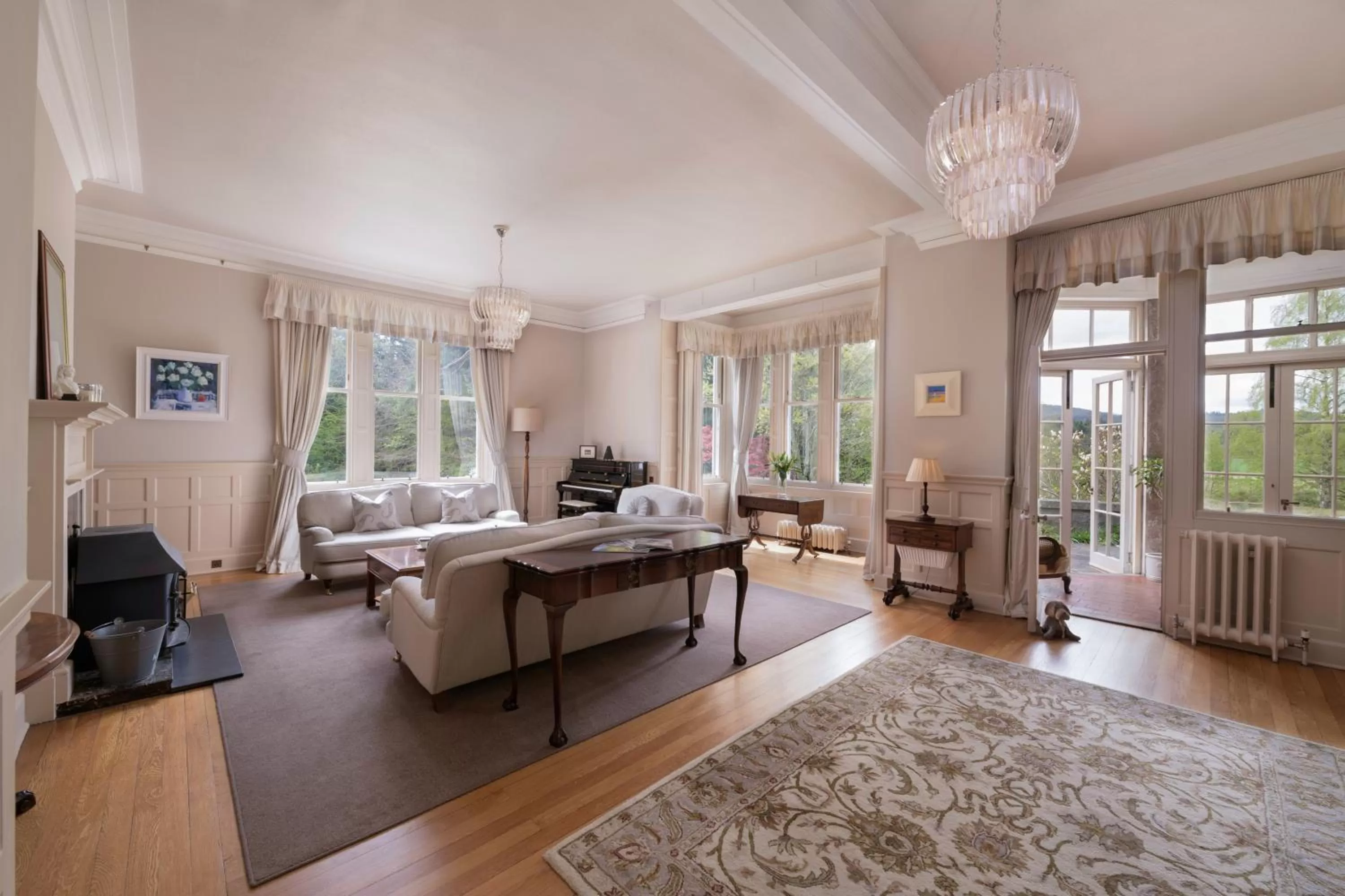 Living room in Lys-Na-Greyne Country House