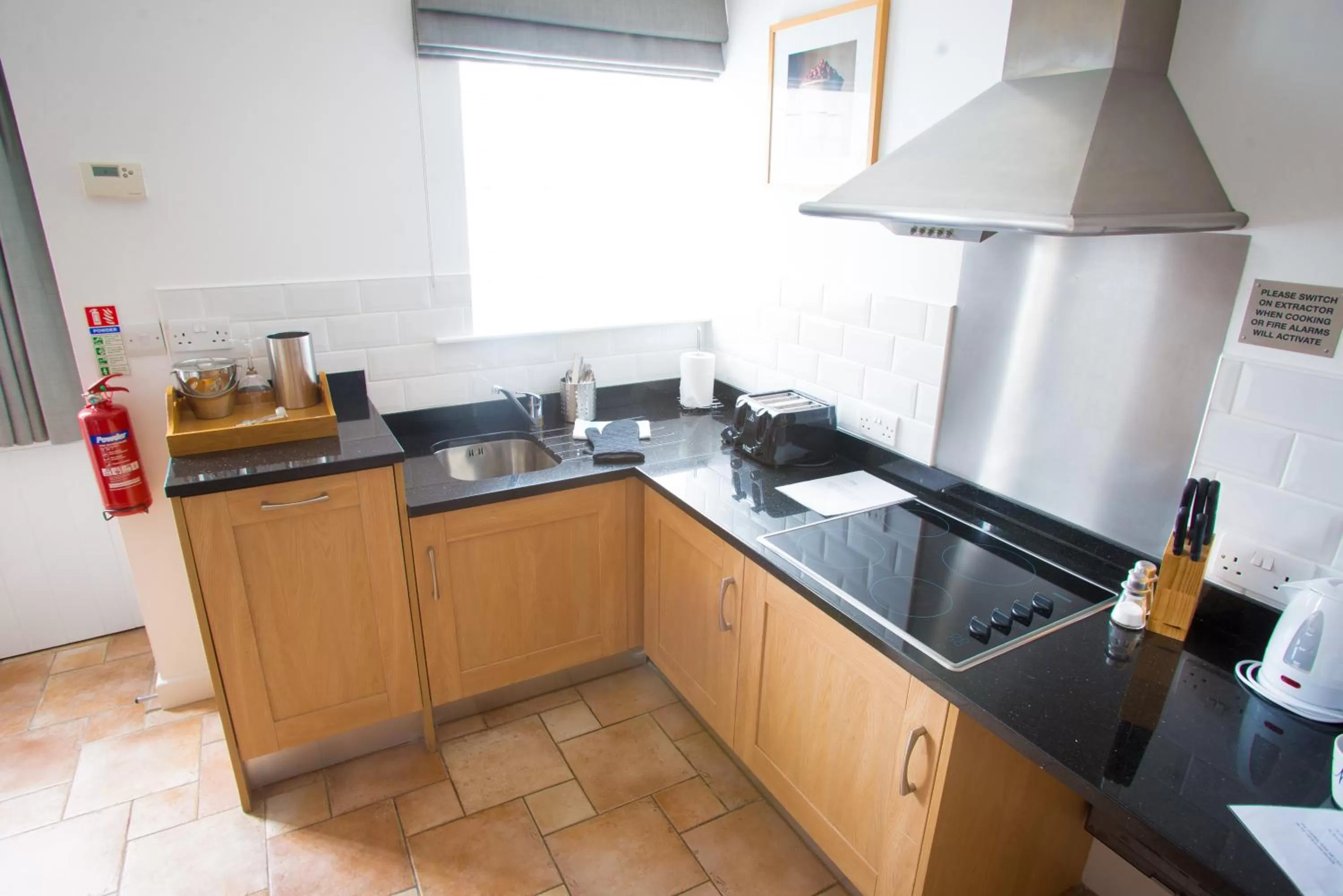 Coffee/tea facilities in Mannings Hotel