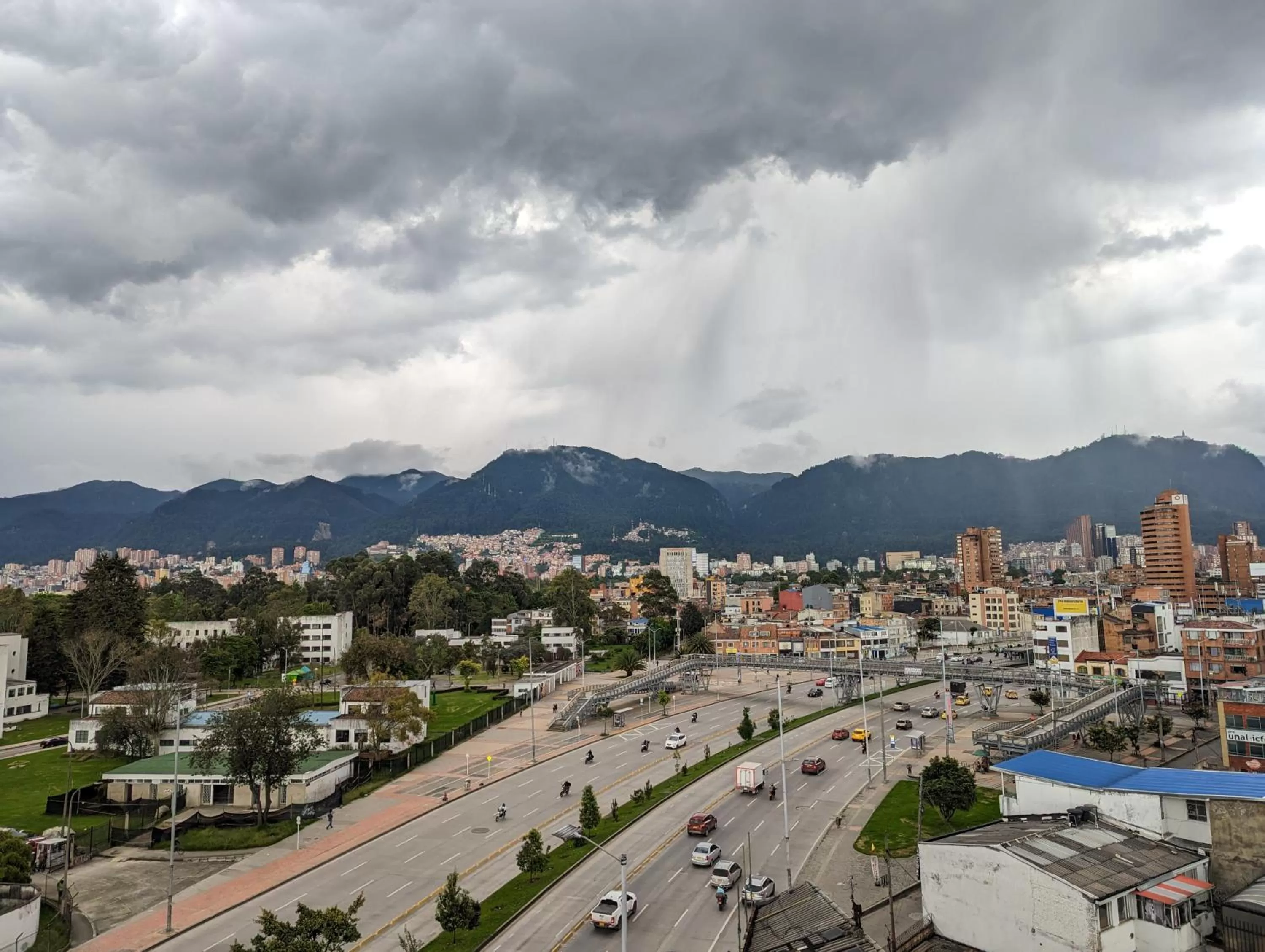 Day in Hotel Charlotte Suite 26