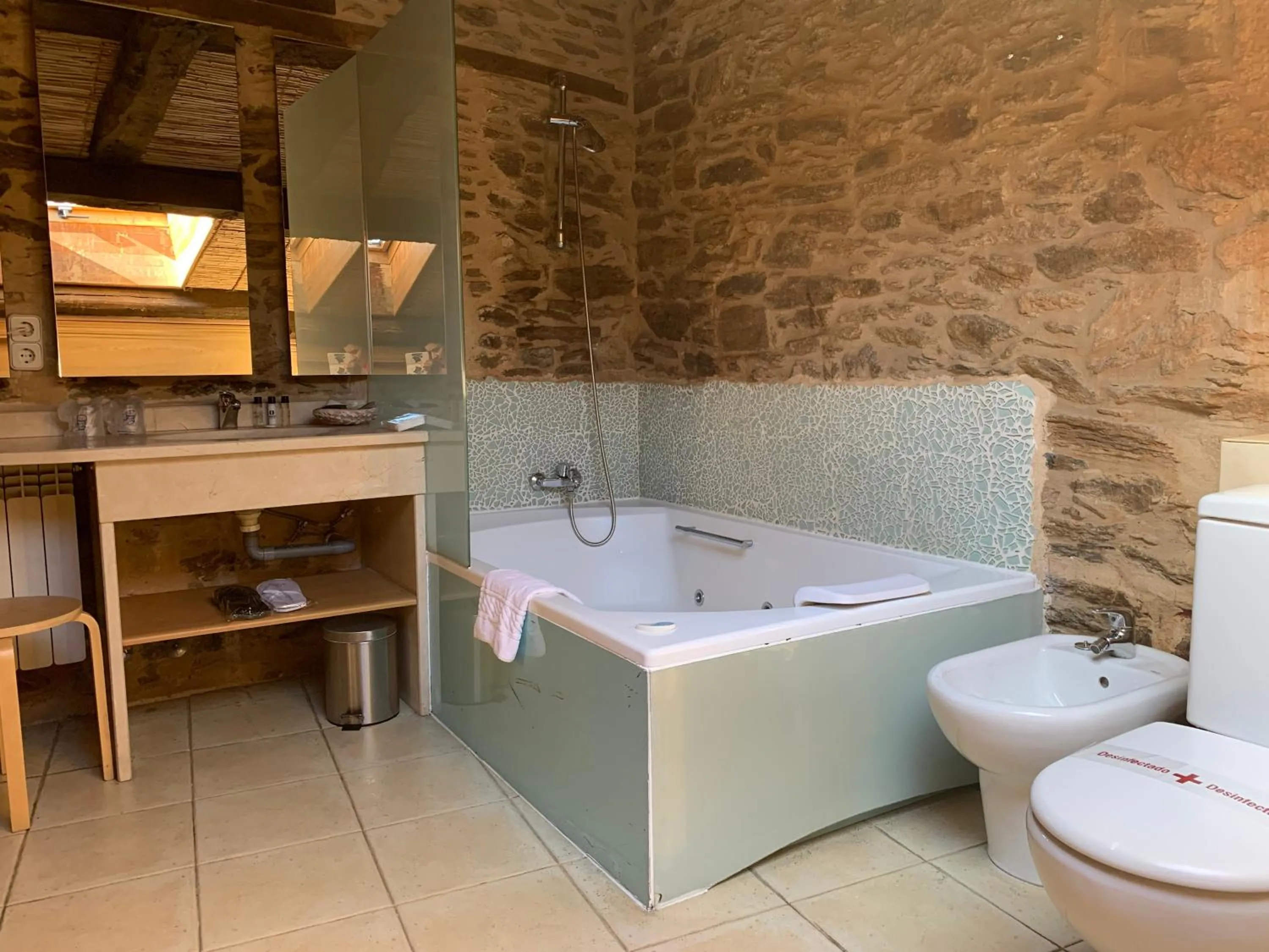 Bathroom in Posada Real La Carteria