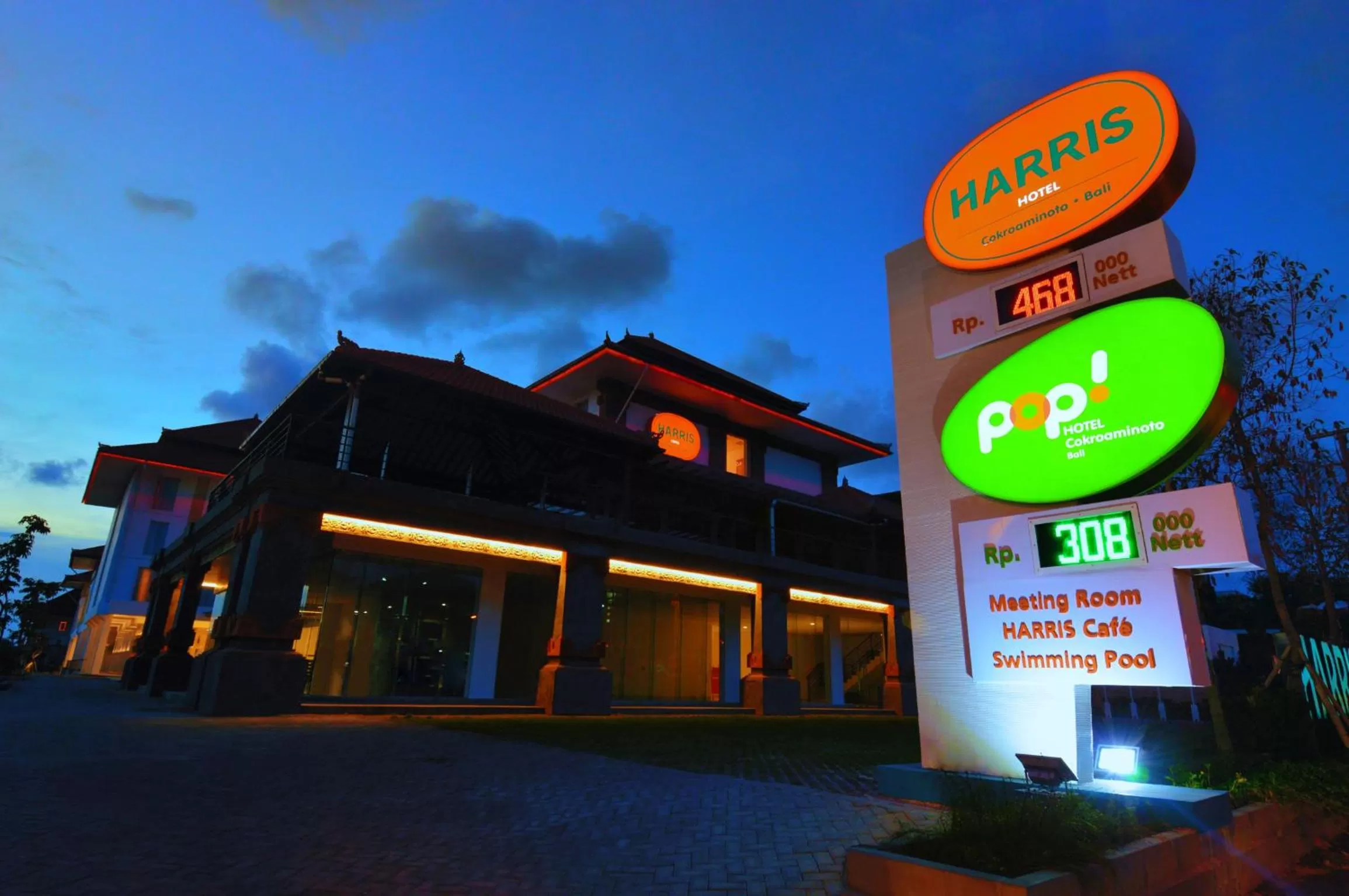 Property building in HARRIS Hotel and Conventions Denpasar Bali