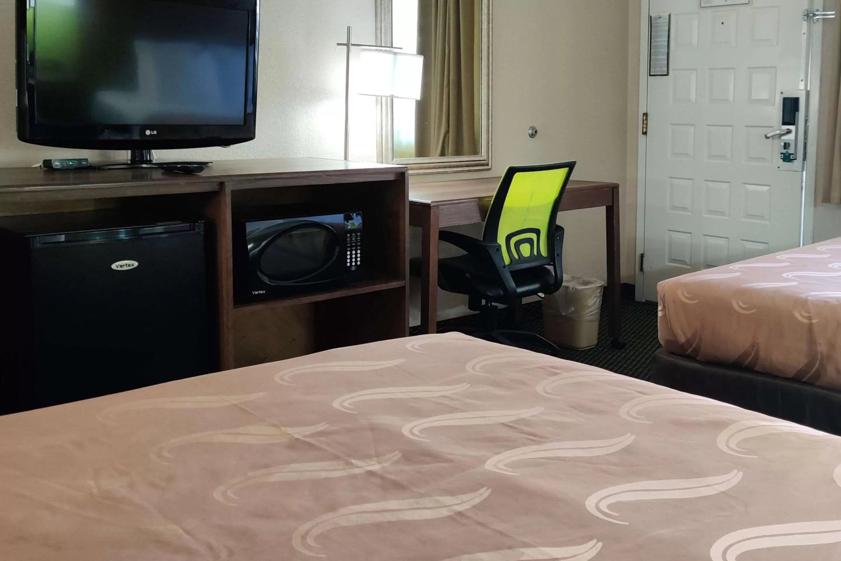 Standard Queen Room with Two Queen Beds - Non-Smoking in Quality Inn Flagstaff East I-40