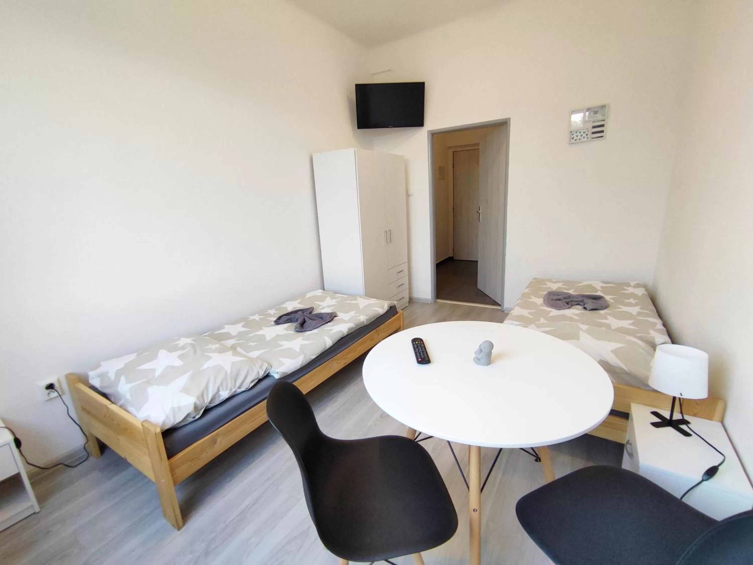 TV and multimedia in Hotel Slobi