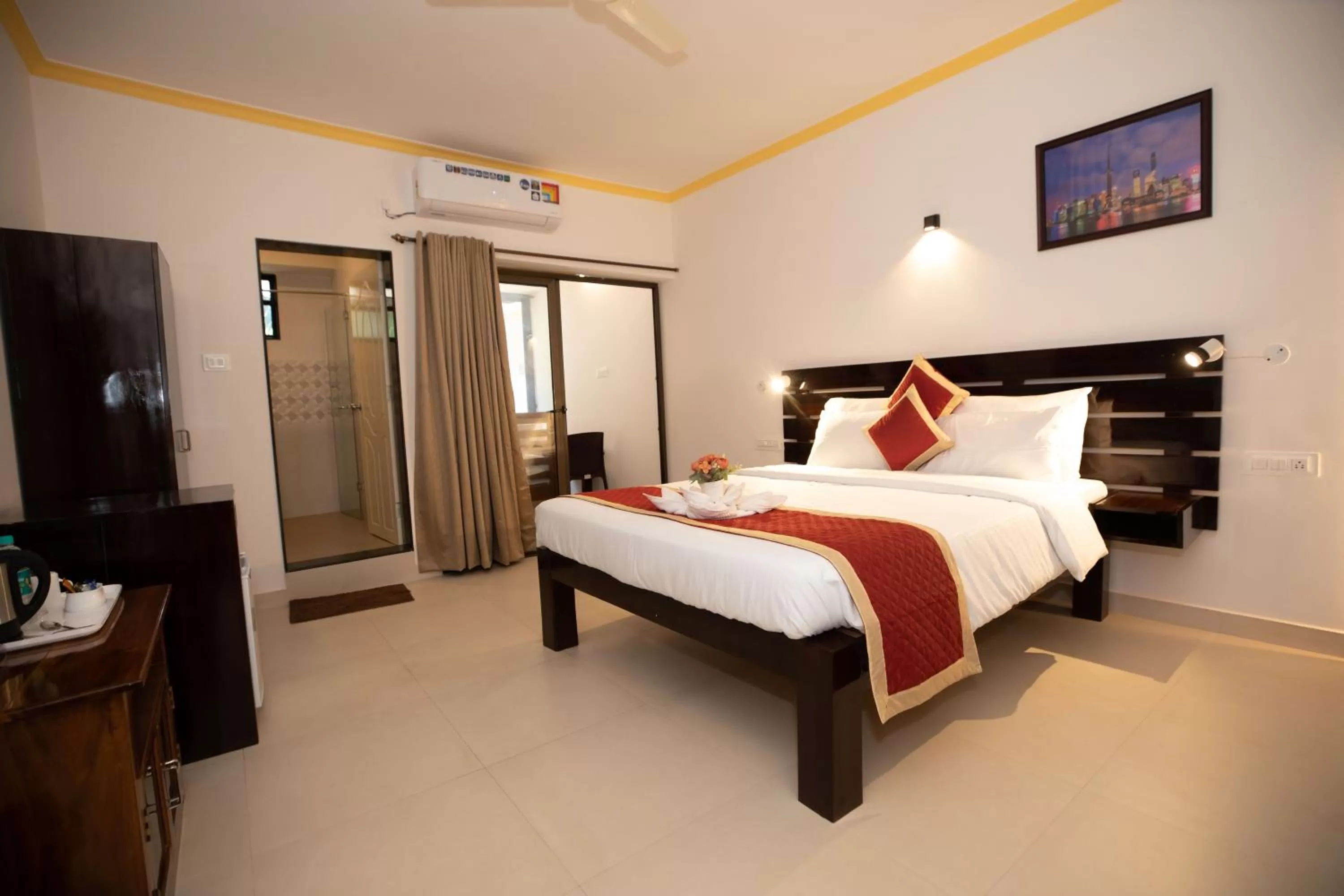 Bed in The Woodside Inn