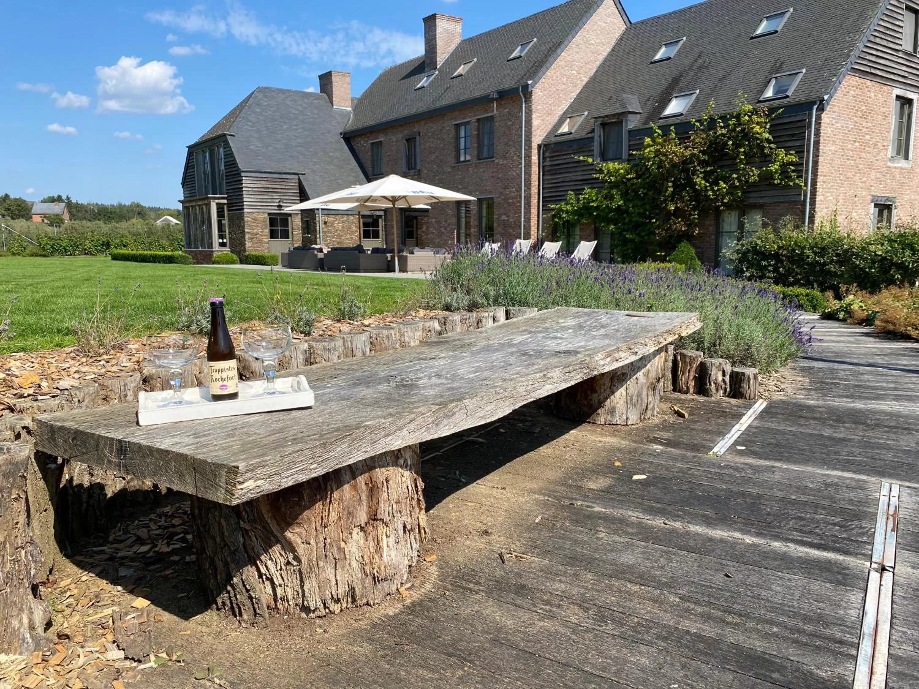 Garden in B&B Le Briquemont