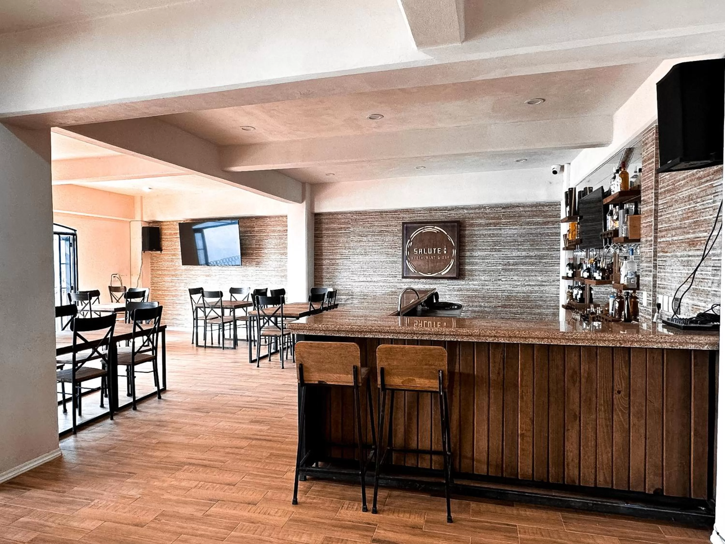 Restaurant/places to eat in Hotel Santa María