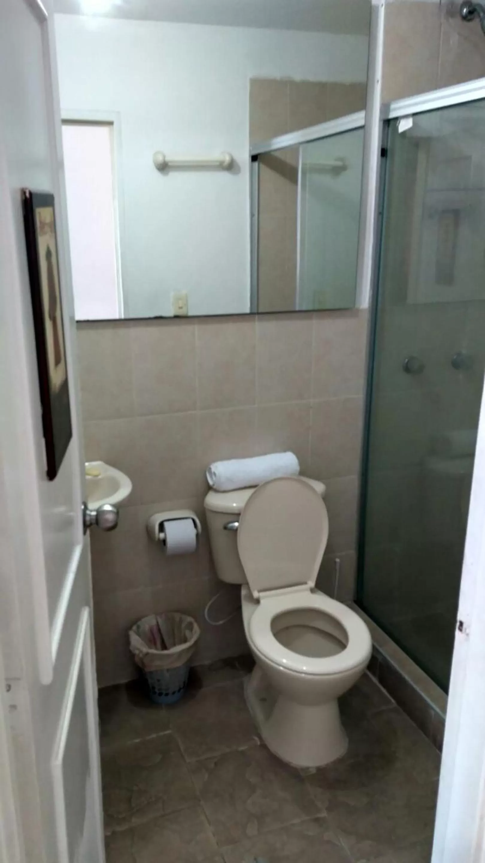 Shower, Bathroom in Arco Apartasuites