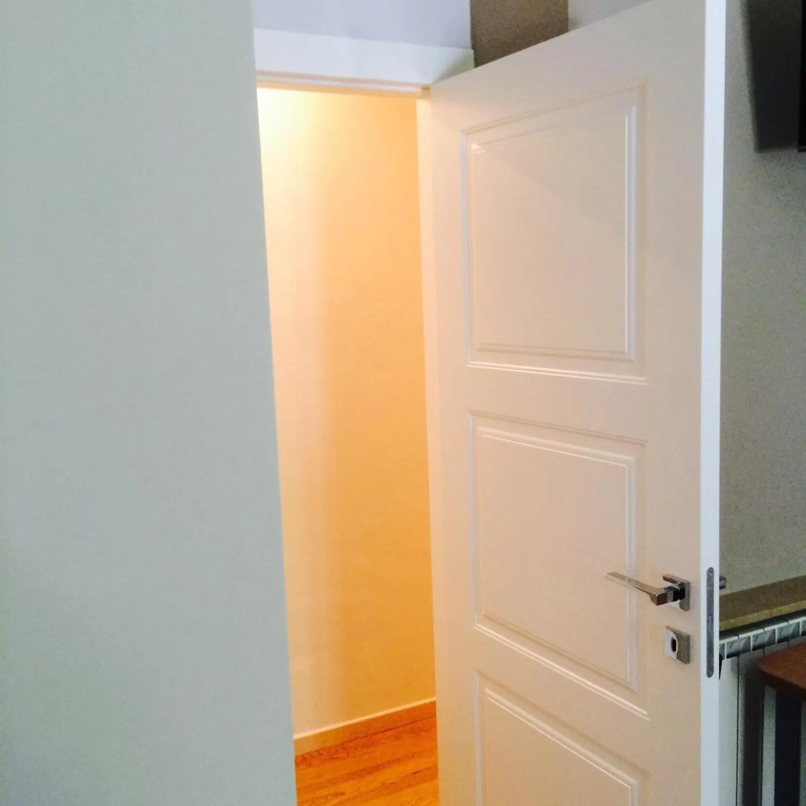 Decorative detail in Smart-House Rent-Rooms FREE PARKING