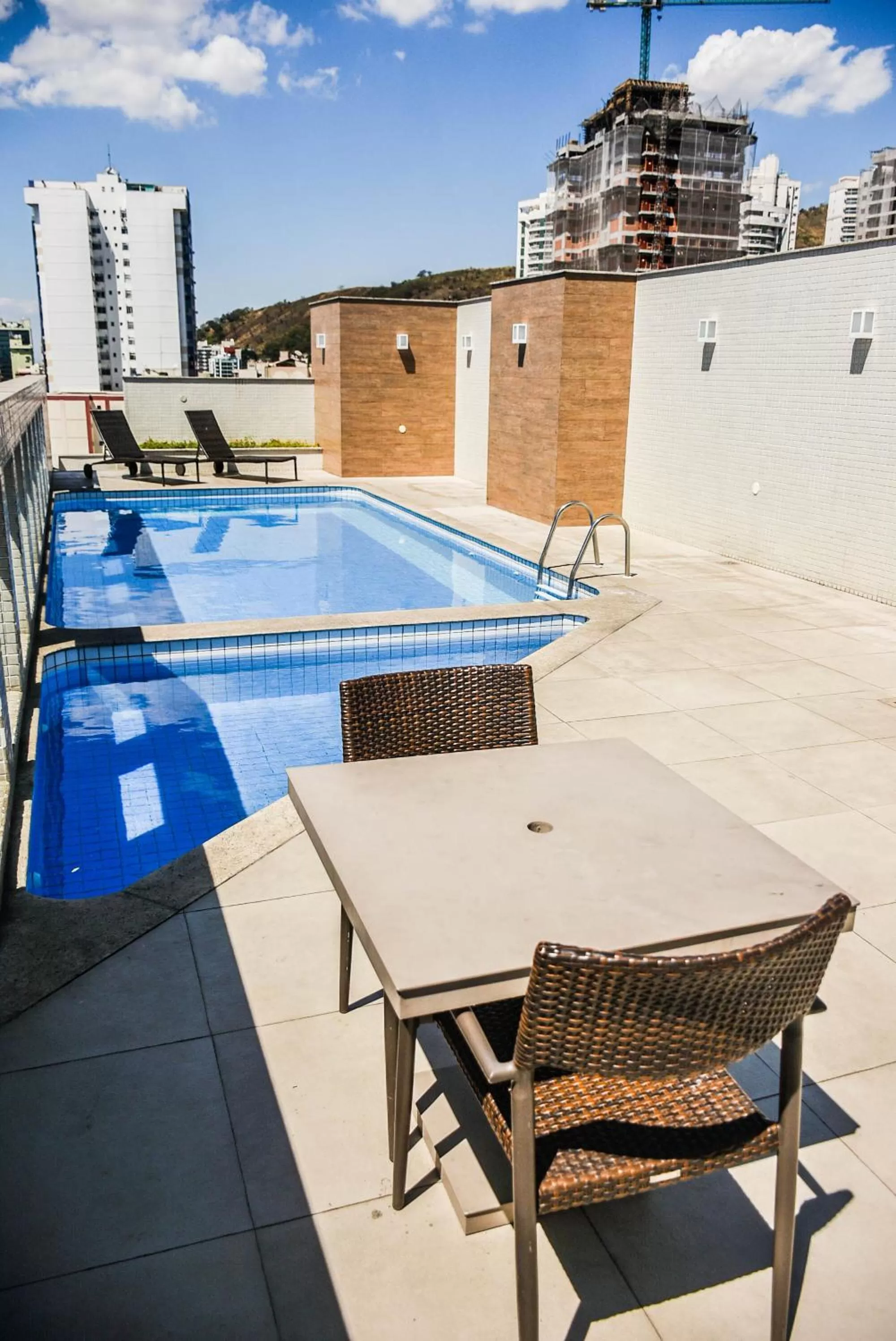 Swimming pool in Mont Blanc Apart Hotel Nova Iguaçu