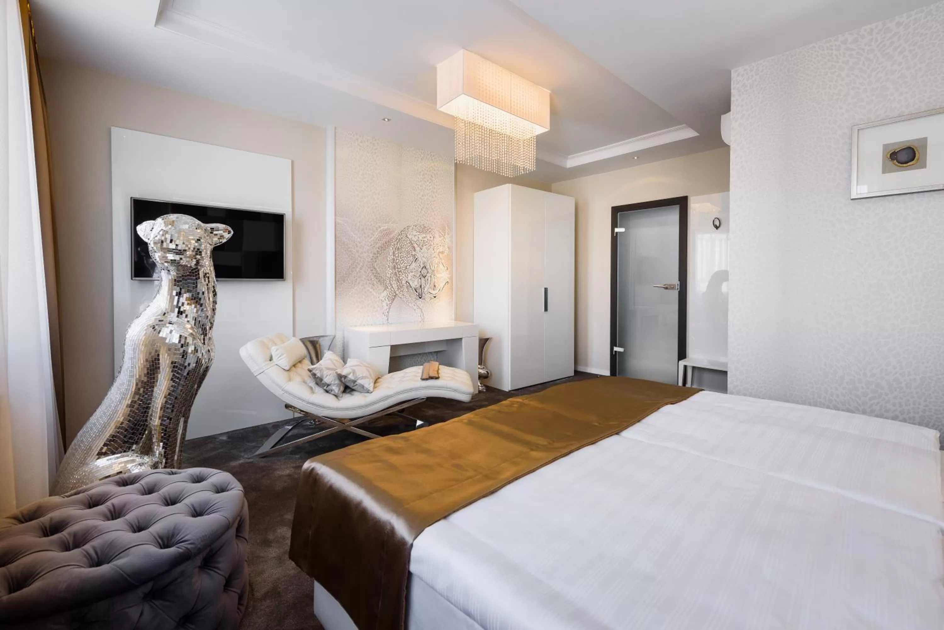 Photo of the whole room, Bed in RQ Boutique & Unique Hotel