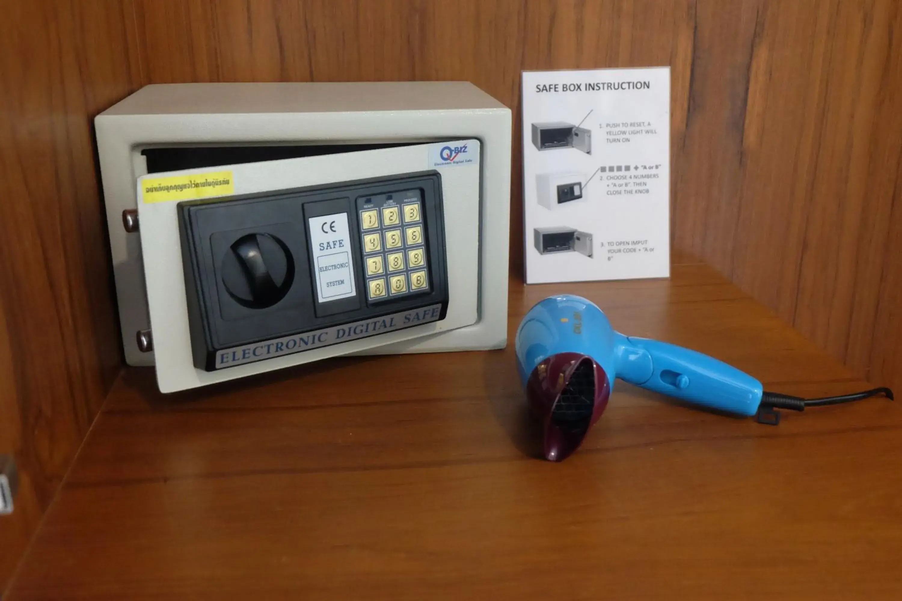 Twin Room with Balcony in Calypso Patong Hotel Twin Room with Balcony in Calypso Patong Hotel