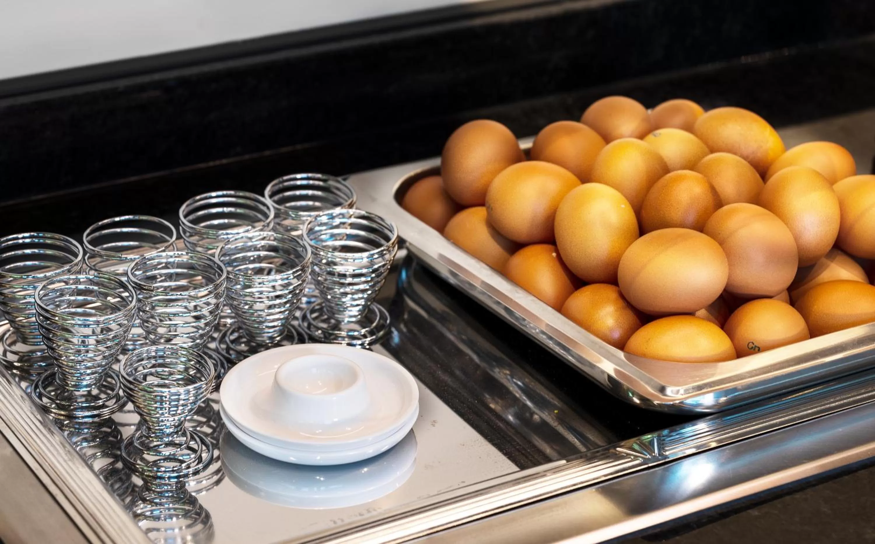 Buffet breakfast in Hotel Linde - 24h Self Check-in