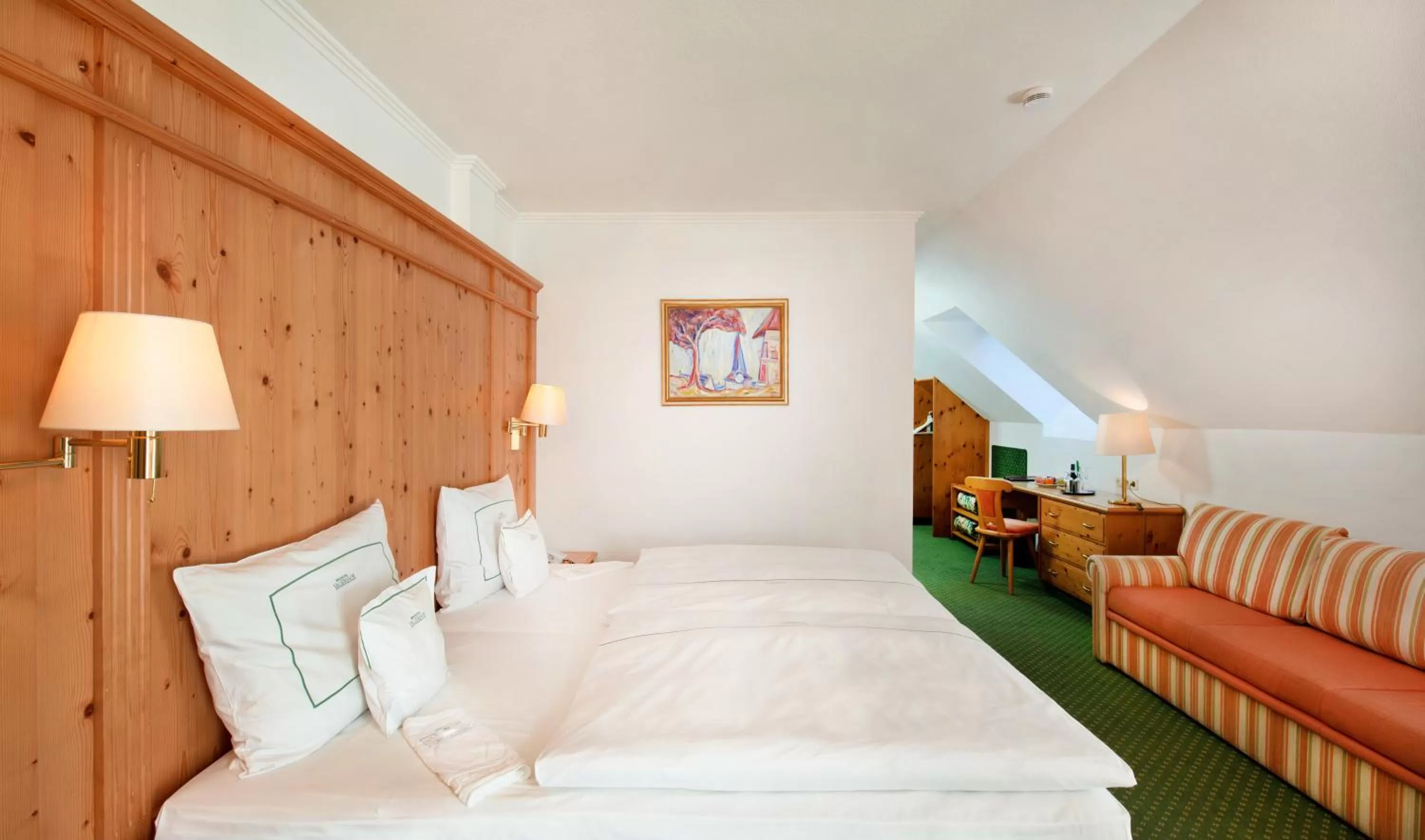 Bed in Berghotel Jägerhof ****S