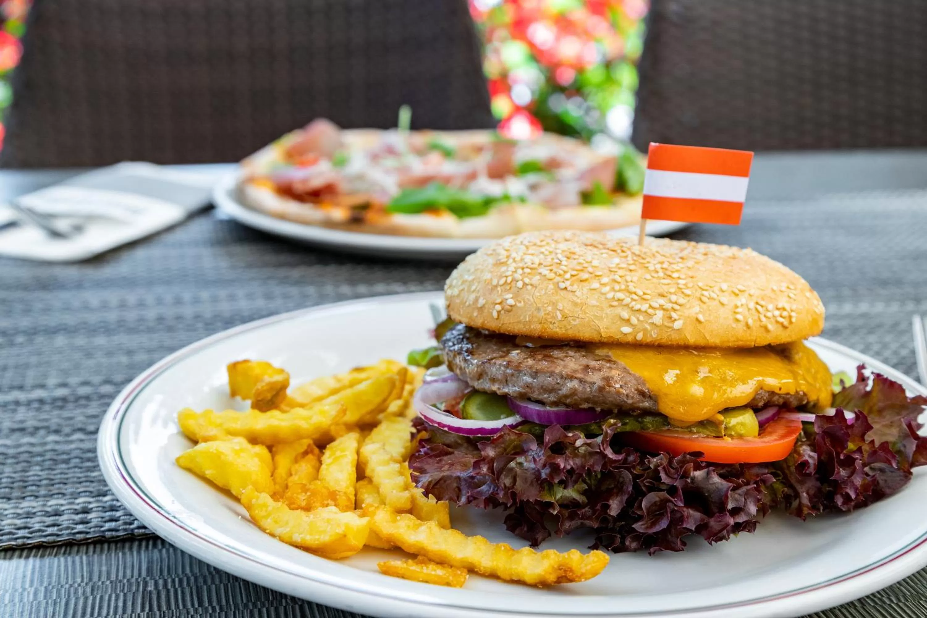 Restaurant/places to eat in Hotel Latini